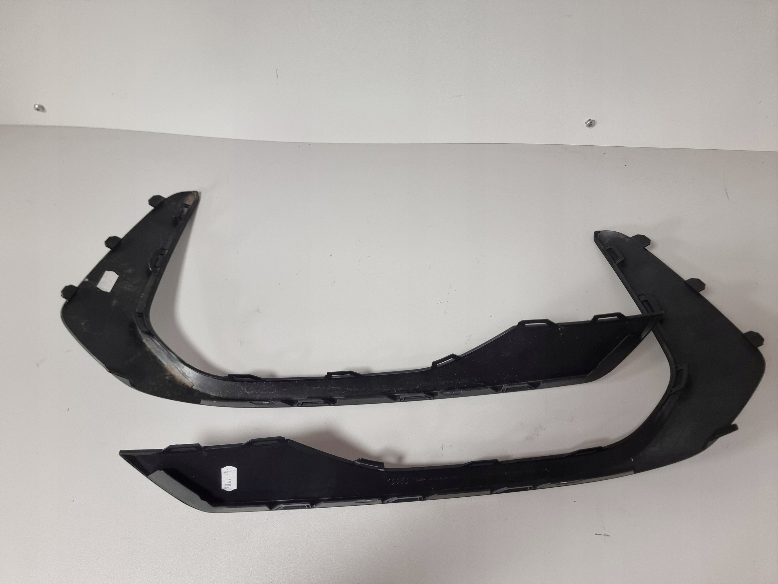 Audi S8 D5 Front Bumper Trim 4N0853321F image 6