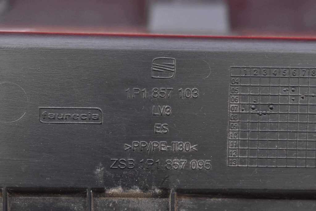 Compartimento pasajero Seat León 2 05-09 image 6