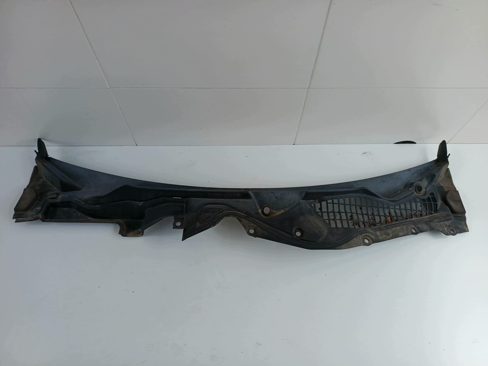 Ford Mustang VI 2015+ Afdekking FR3B-63018A15