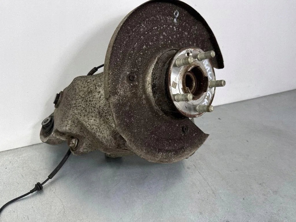 Moyeu de roue arrière Land Rover Velar 2.0 D200 4x4 2022 image 3