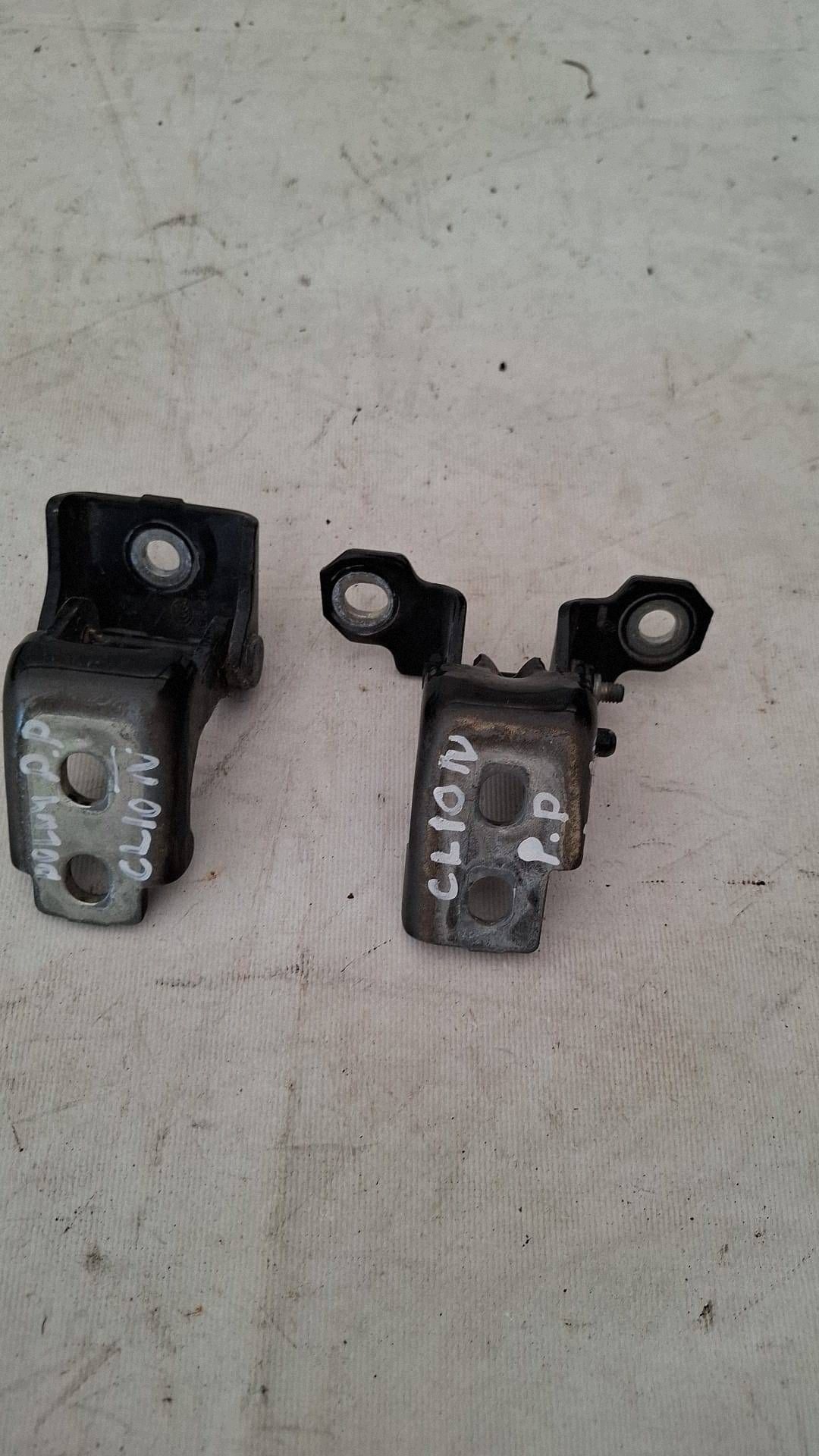 Charnières de porte avant droite Renault Clio IV image 4