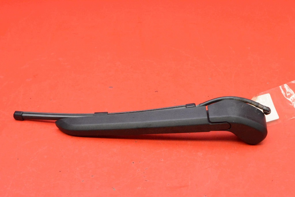 Wischerarm hinten Volvo V60 II 30747569 image 2