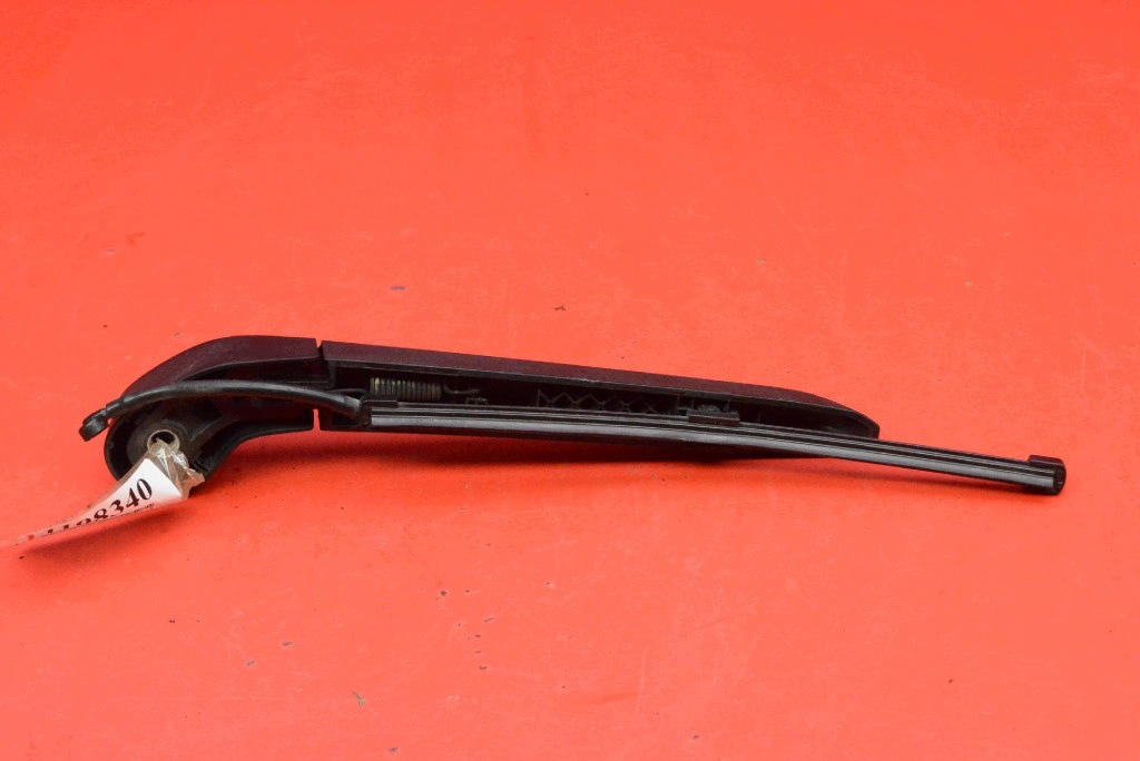 Wischerarm hinten Volvo V60 II 30747569