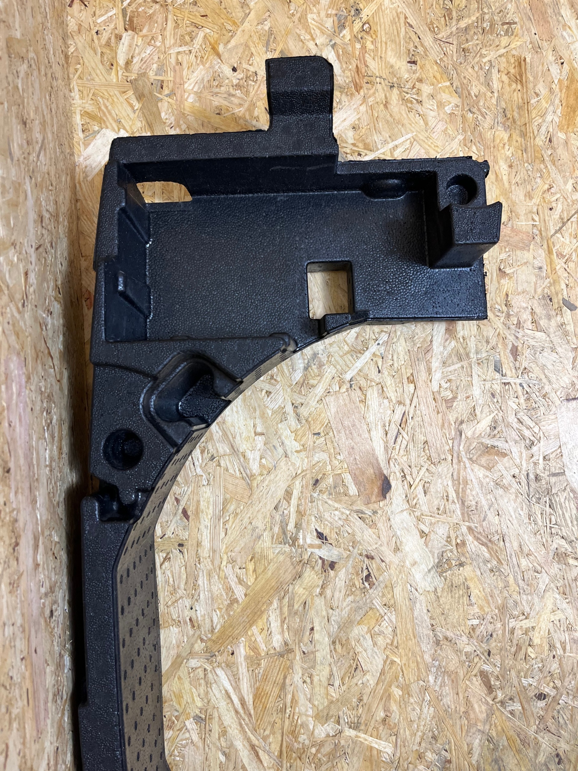 Audi Q5 80A Trunk Insert Styrofoam Used image 4