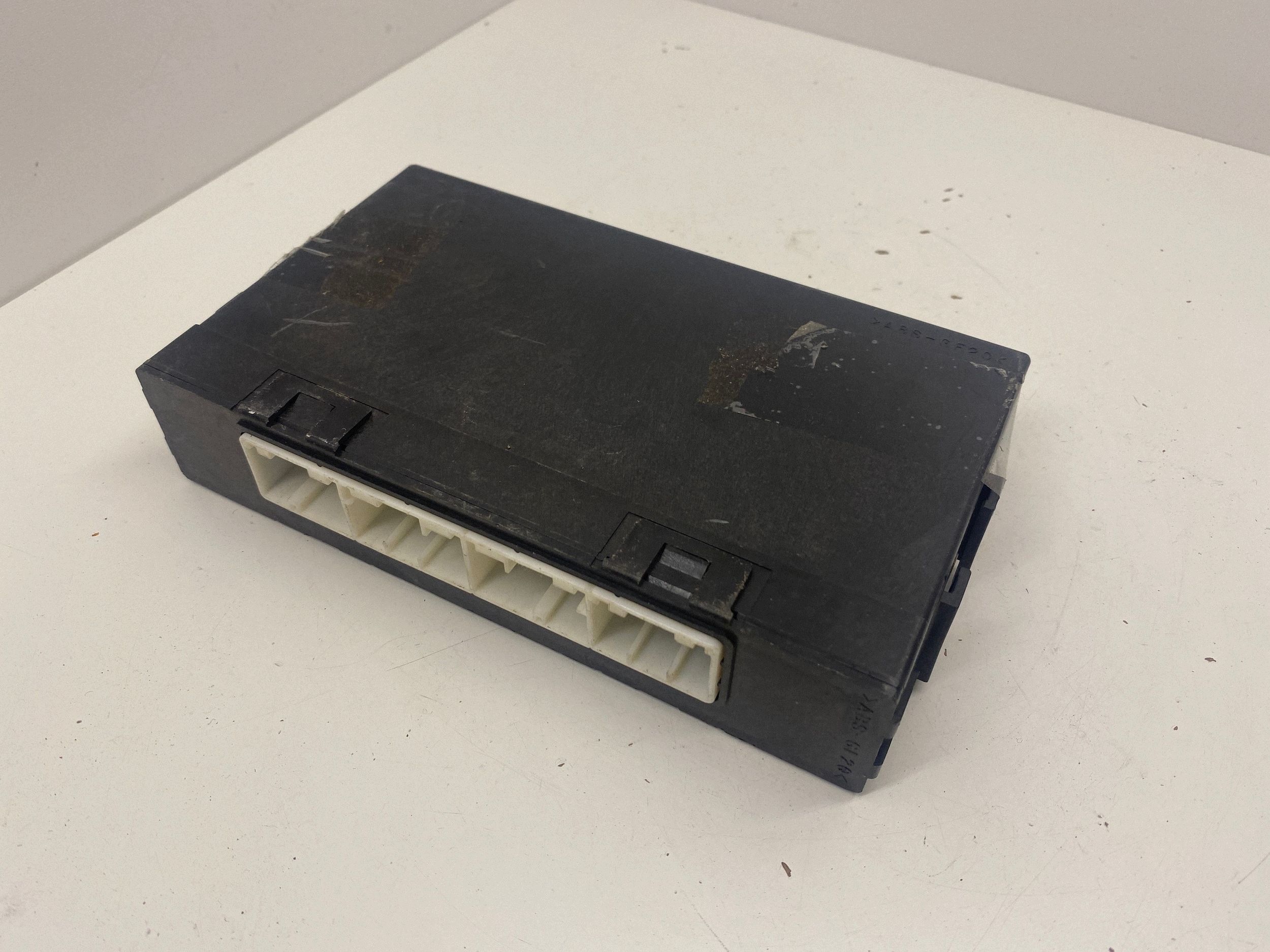 Transmissieregeleenheid Subaru Legacy 1998cc 2013 88281AJ250 image 5
