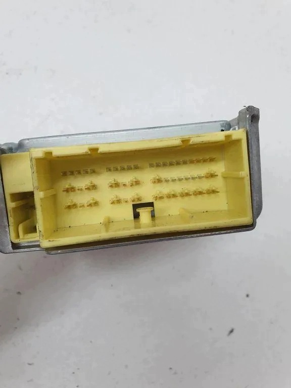 Toyota RAV 4 III Ilmatyyny moduuli 1523008974