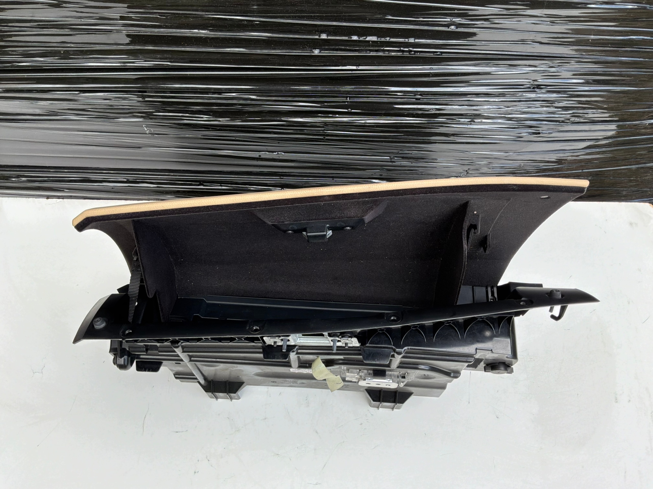 Poignée de boîte à gants passager BMW 5 E60/E61 Beige image 3