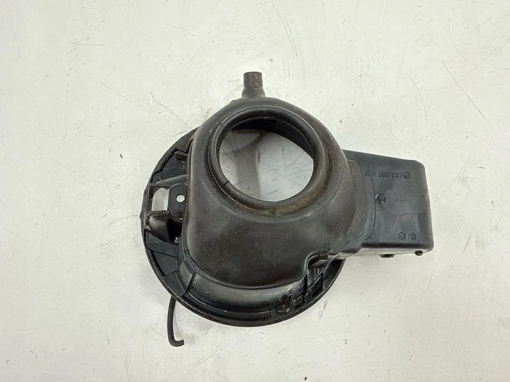 Trappe à carburant VW Passat Variant B6 3C9809857 image 4