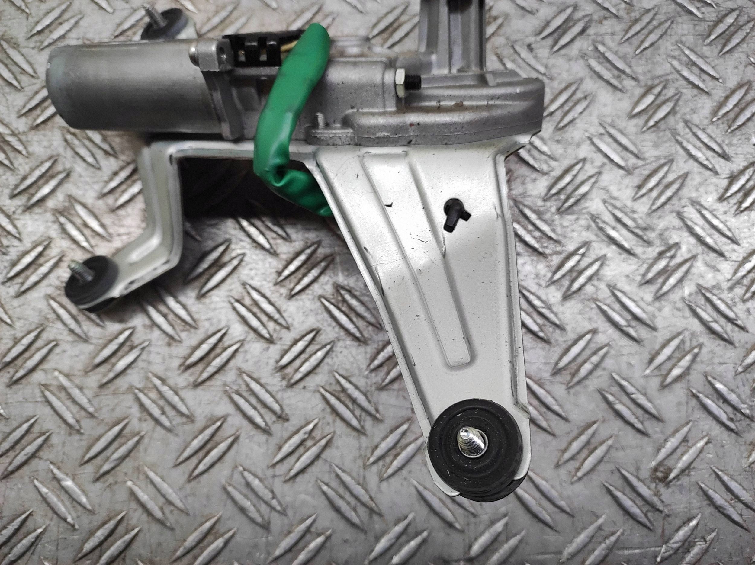 Hyundai Santa Fe 2007 Achterruitwissermotor 035111451 image 4