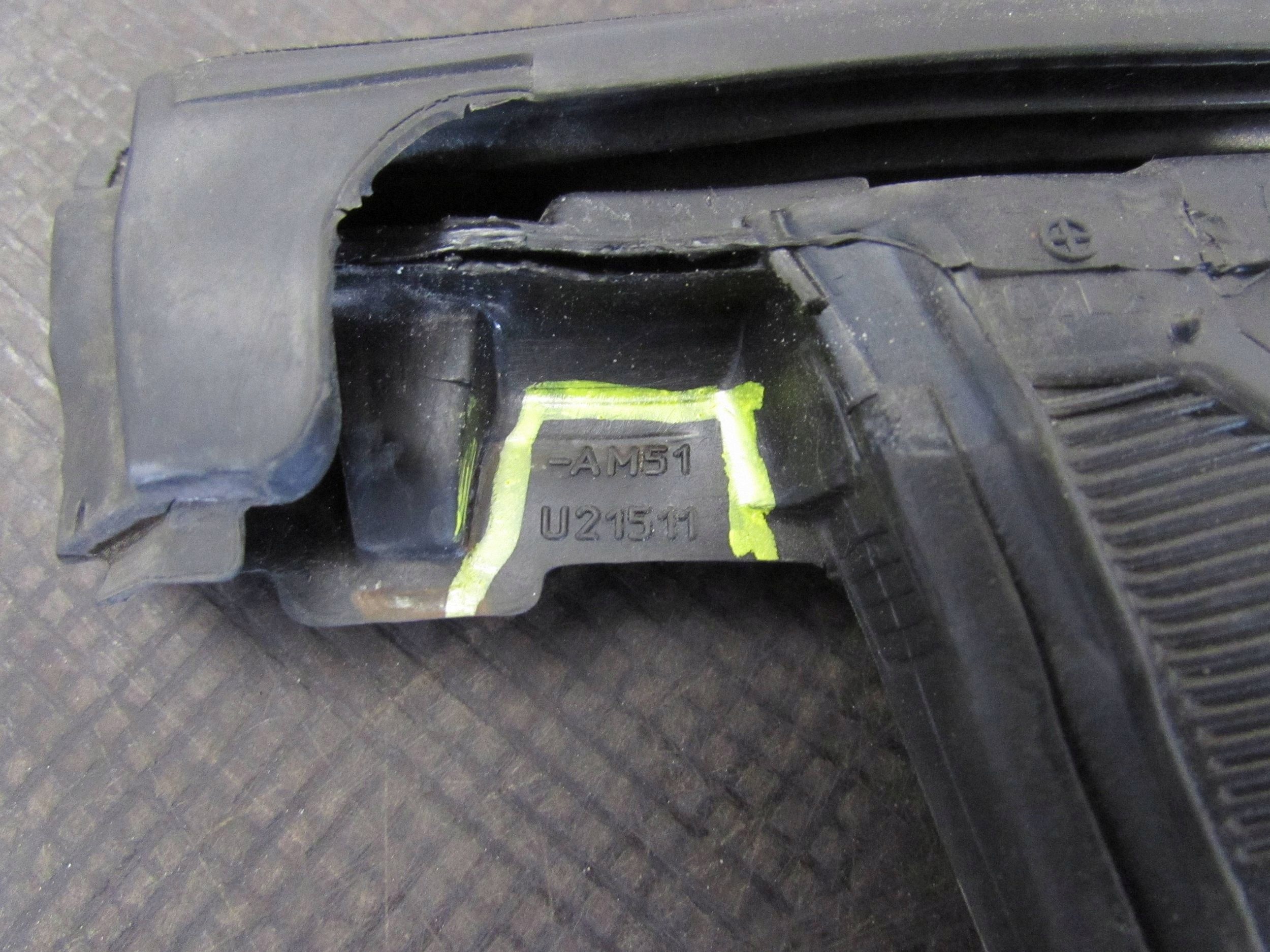 Dörrtätning Ram Vänster Fram AM51U21511 Ford Focus C-Max II image 9