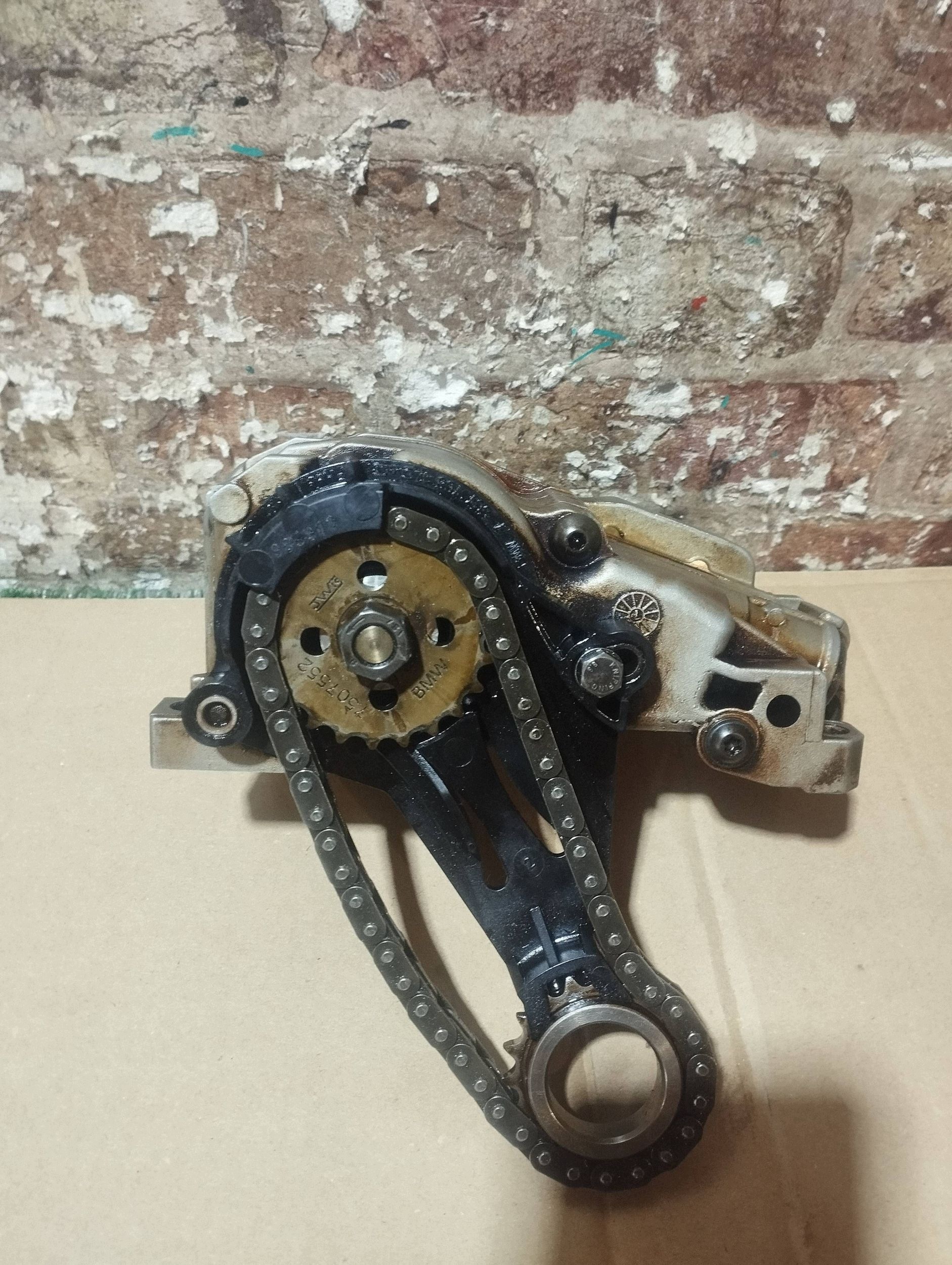 Bomba de Óleo BMW E87 E81 1.6i N45B16AC 7500323 image 3