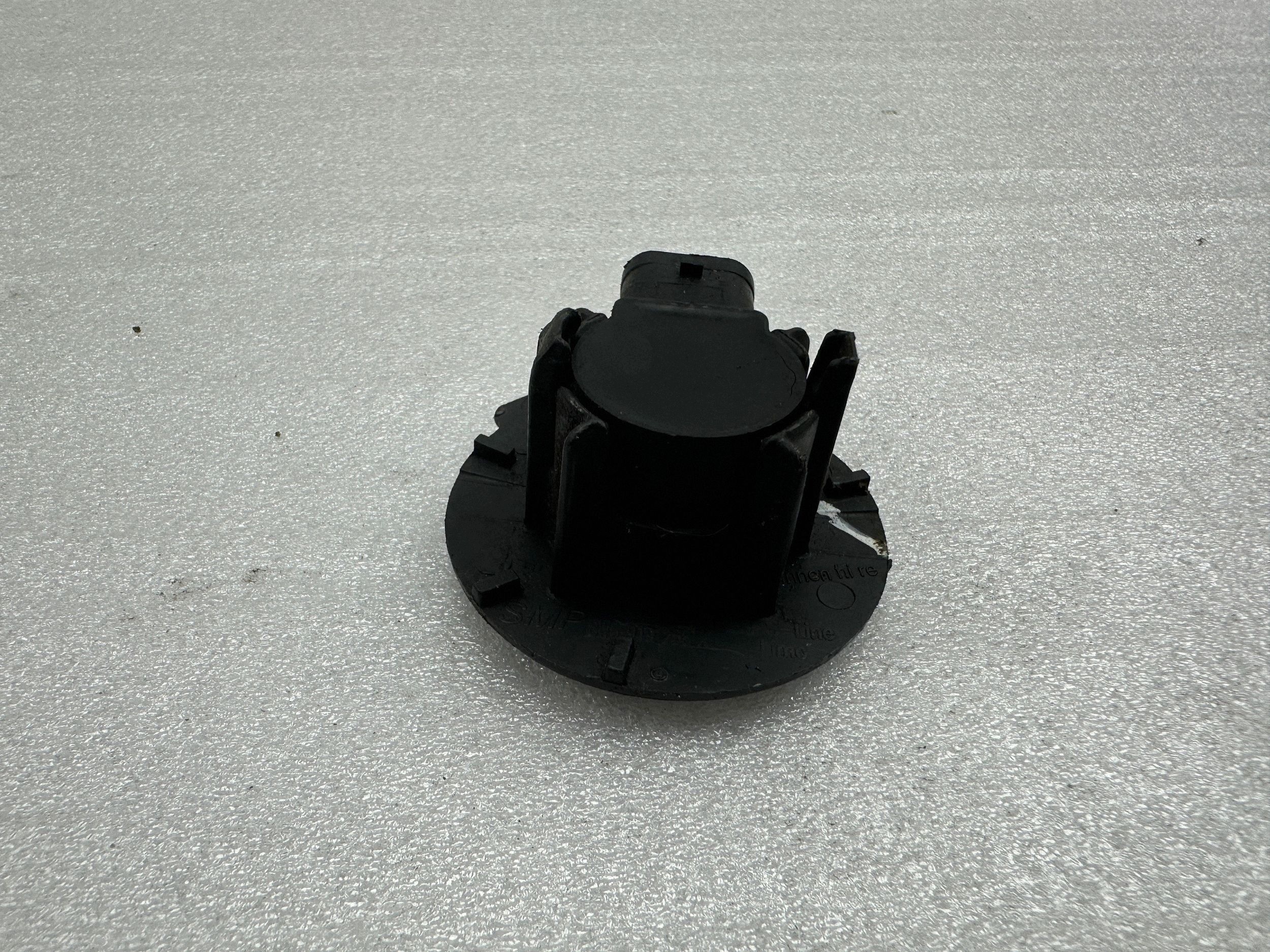 Support capteur de stationnement Audi A4 B9 8W5919258A image 3