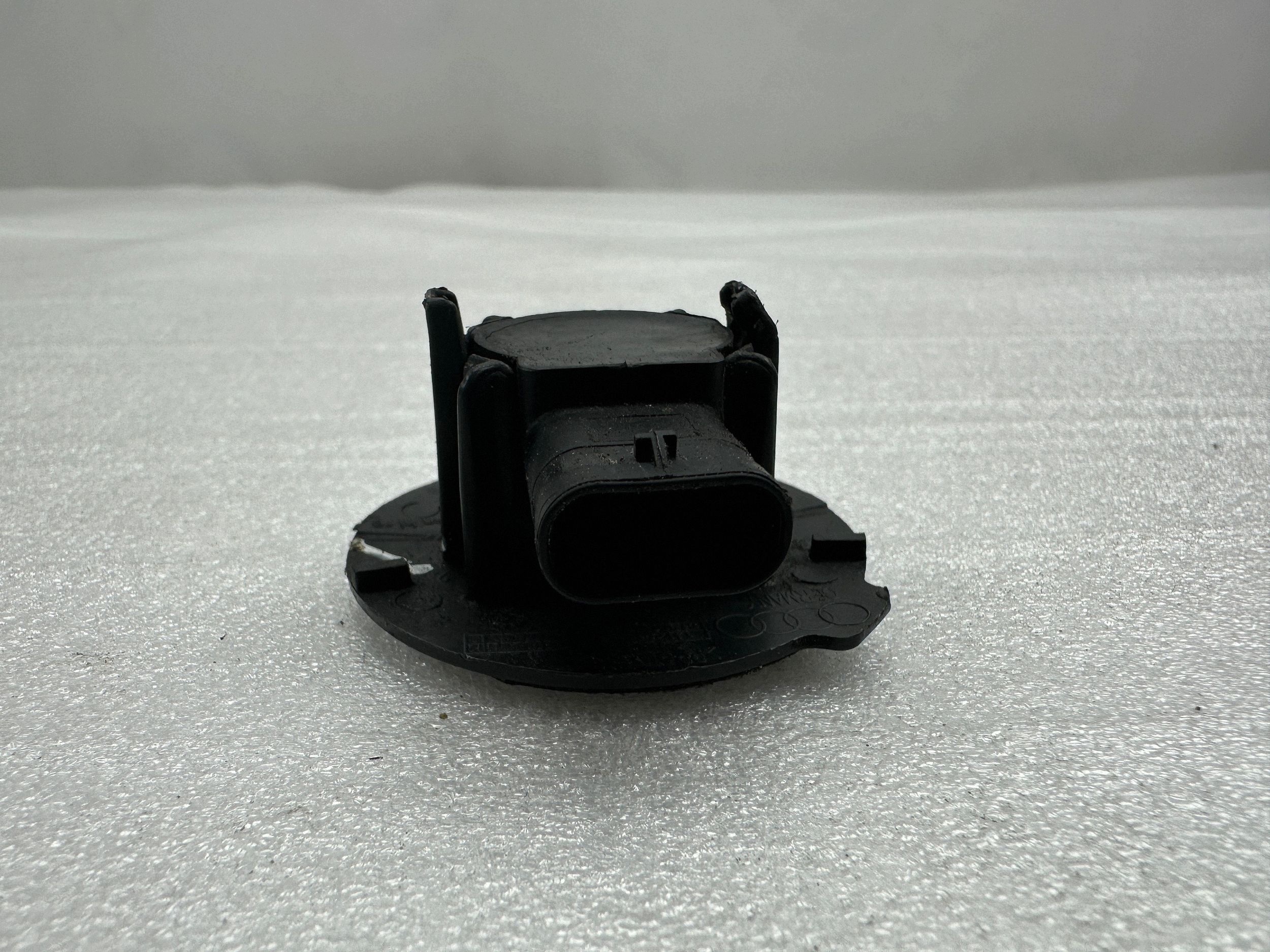 Support capteur de stationnement Audi A4 B9 8W5919258A image 5