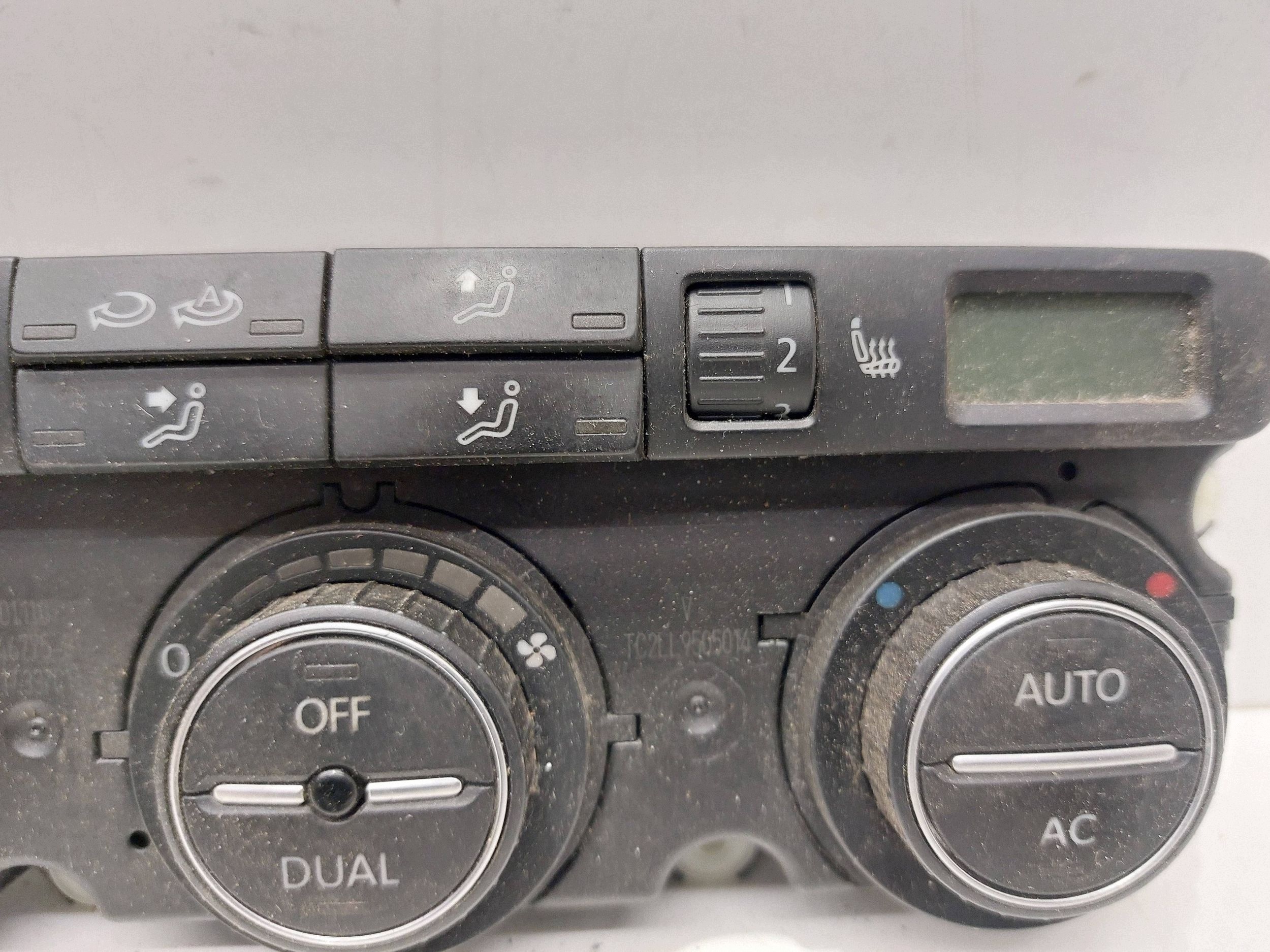Klimatpanel VW Passat B6 3C0907044CK image 3