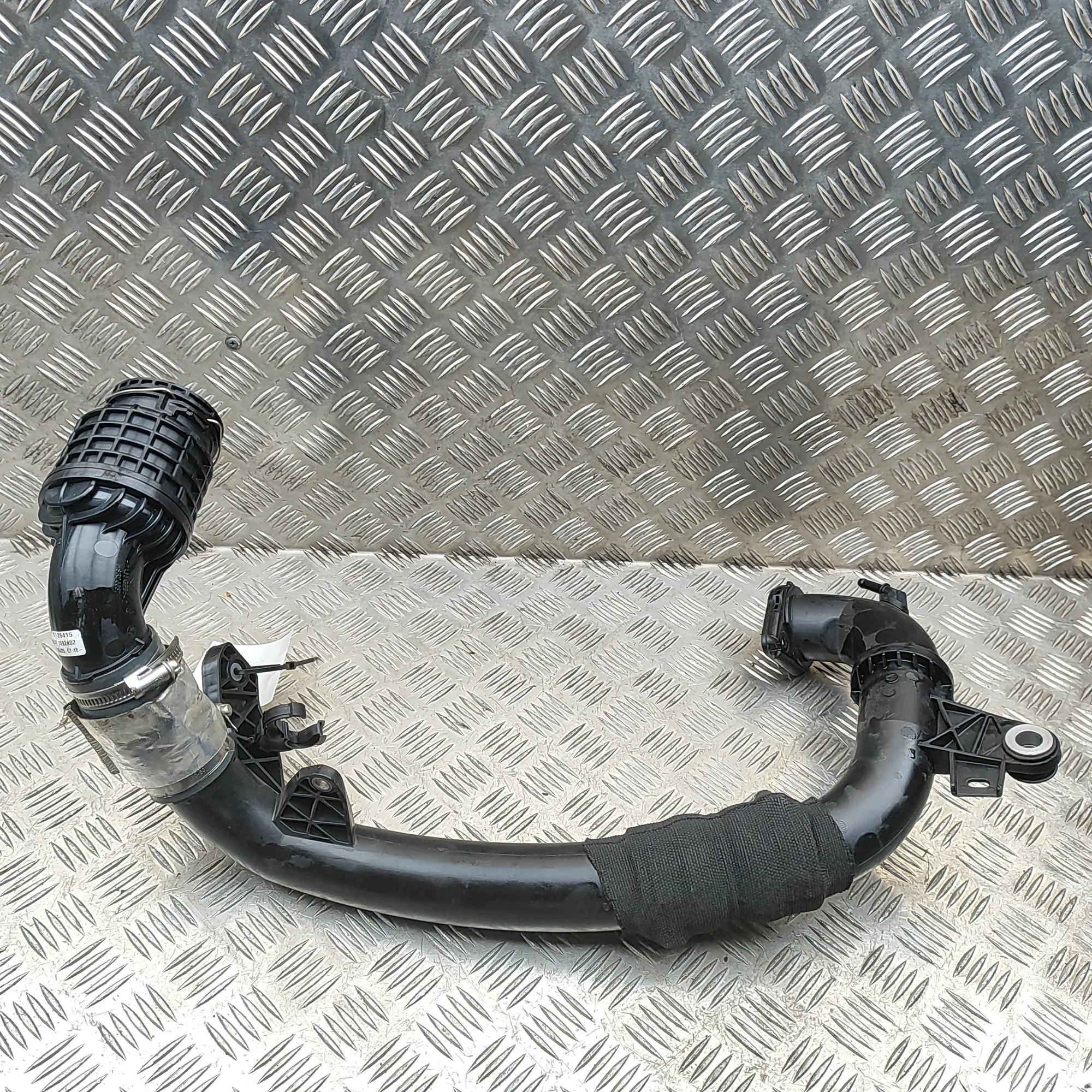 RURA INTERCOOLERA RENAULT TRAFIC III SR26415 image 3