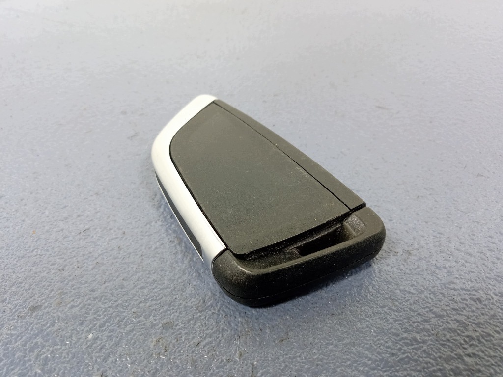 BMW 1 F40 F44 G20 avain 5A40698