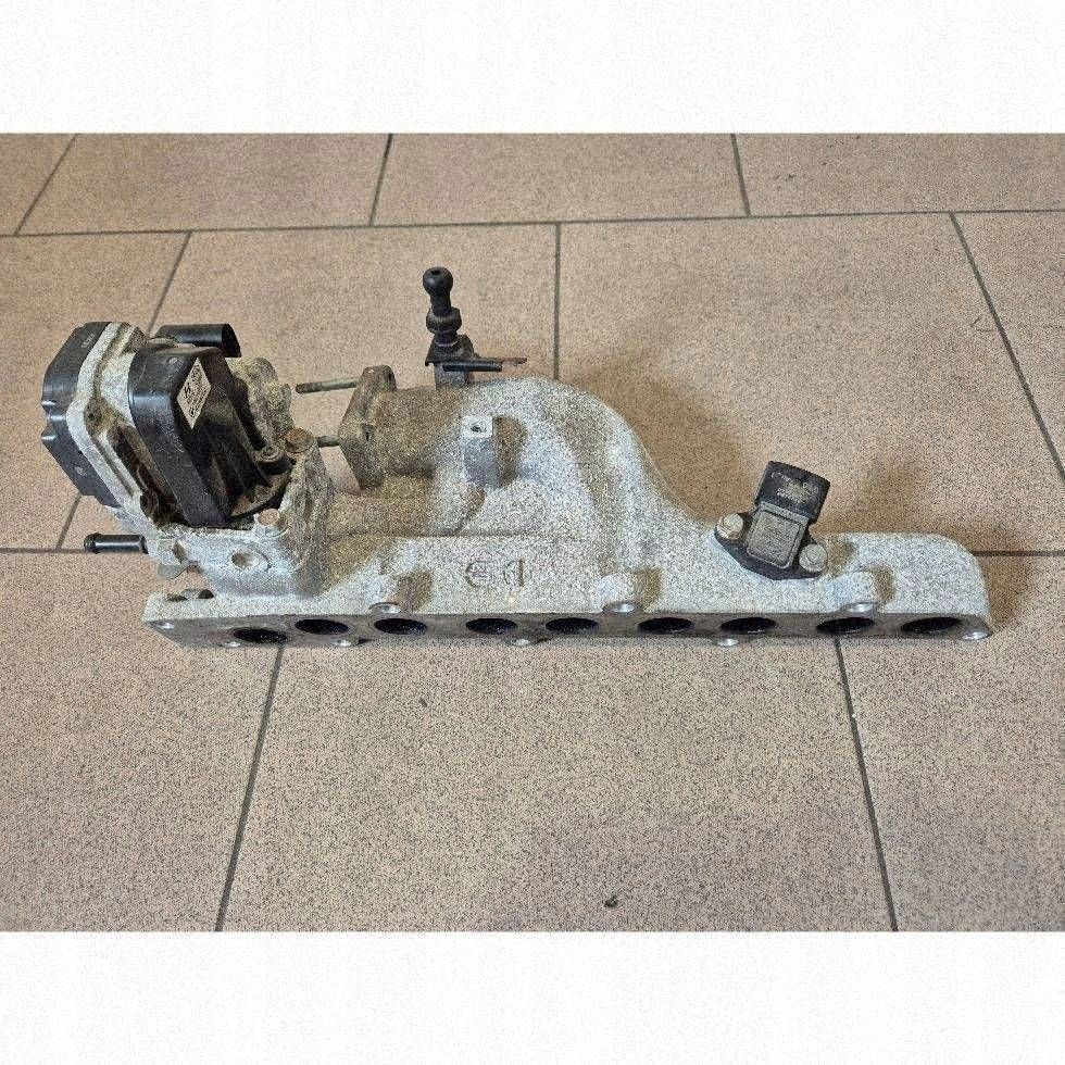 KIA Ceed 2019 Intake Manifold Used image 2