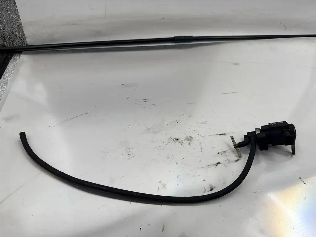 Audi A4 2.5 TDI électrovanne 057906630A