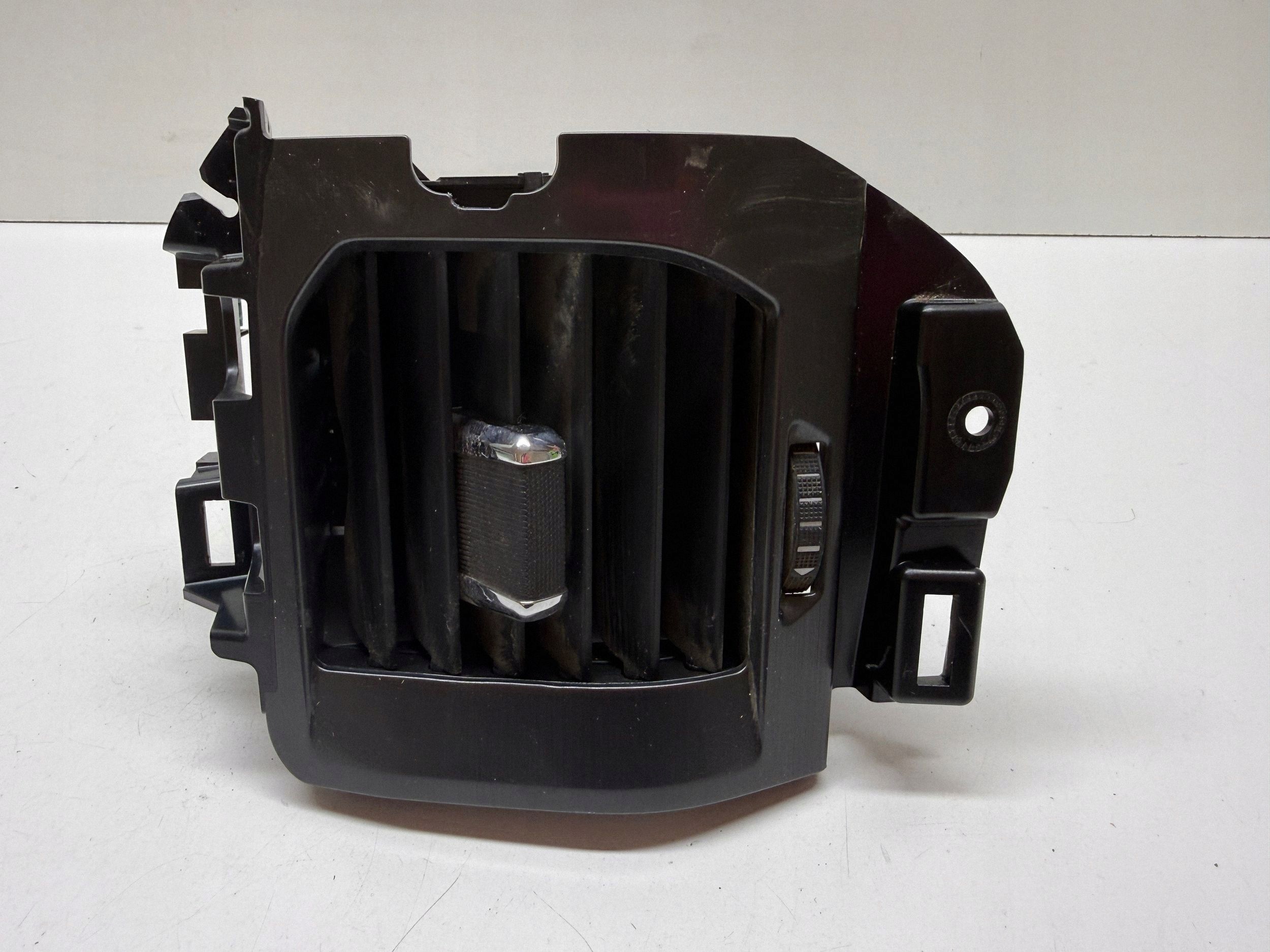 Rejilla de ventilación lateral Ford F150 ML3B19893 image 2