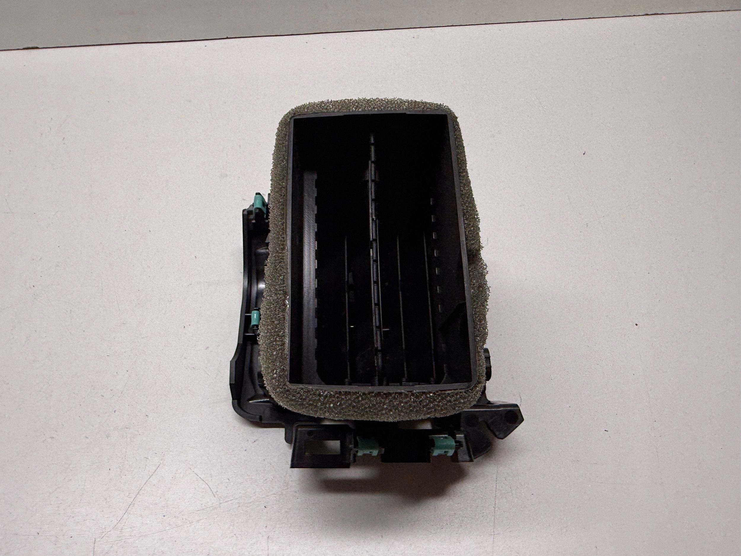 Rejilla de ventilación lateral Ford F150 ML3B19893 image 8