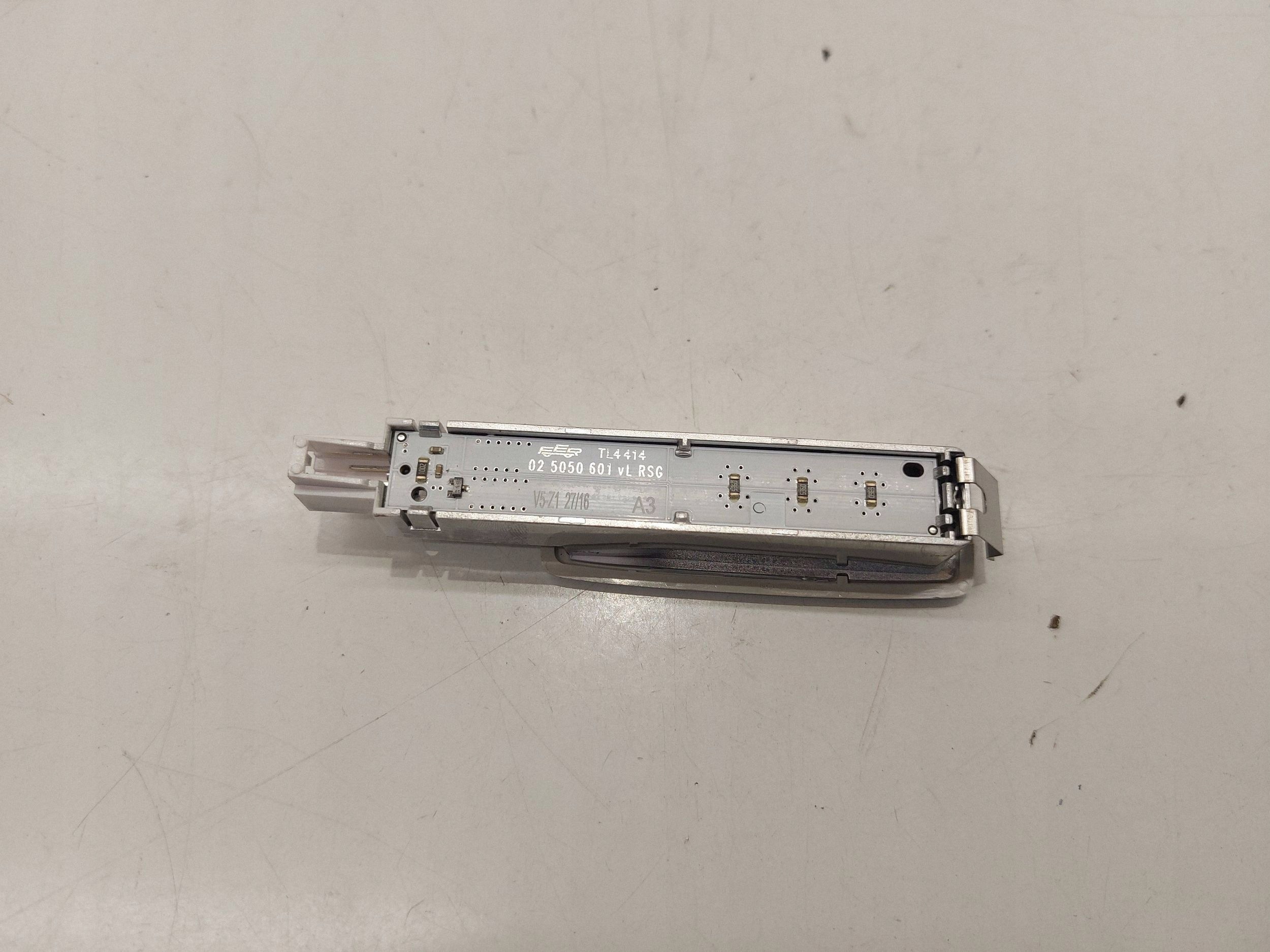 Deckenleuchte VW Passat B8 3G0947109N image 3