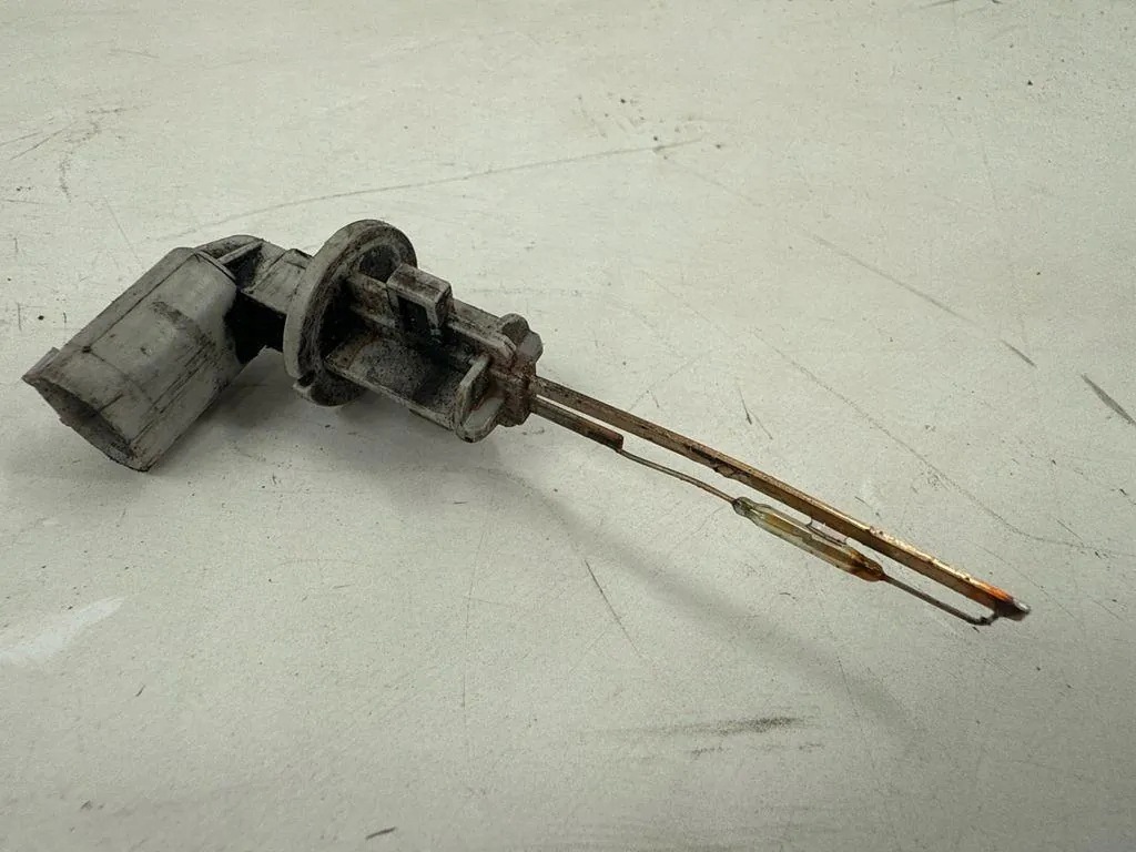 Sensor de Nível do Líquido de Arrefecimento BMW OE 7506601 image 2