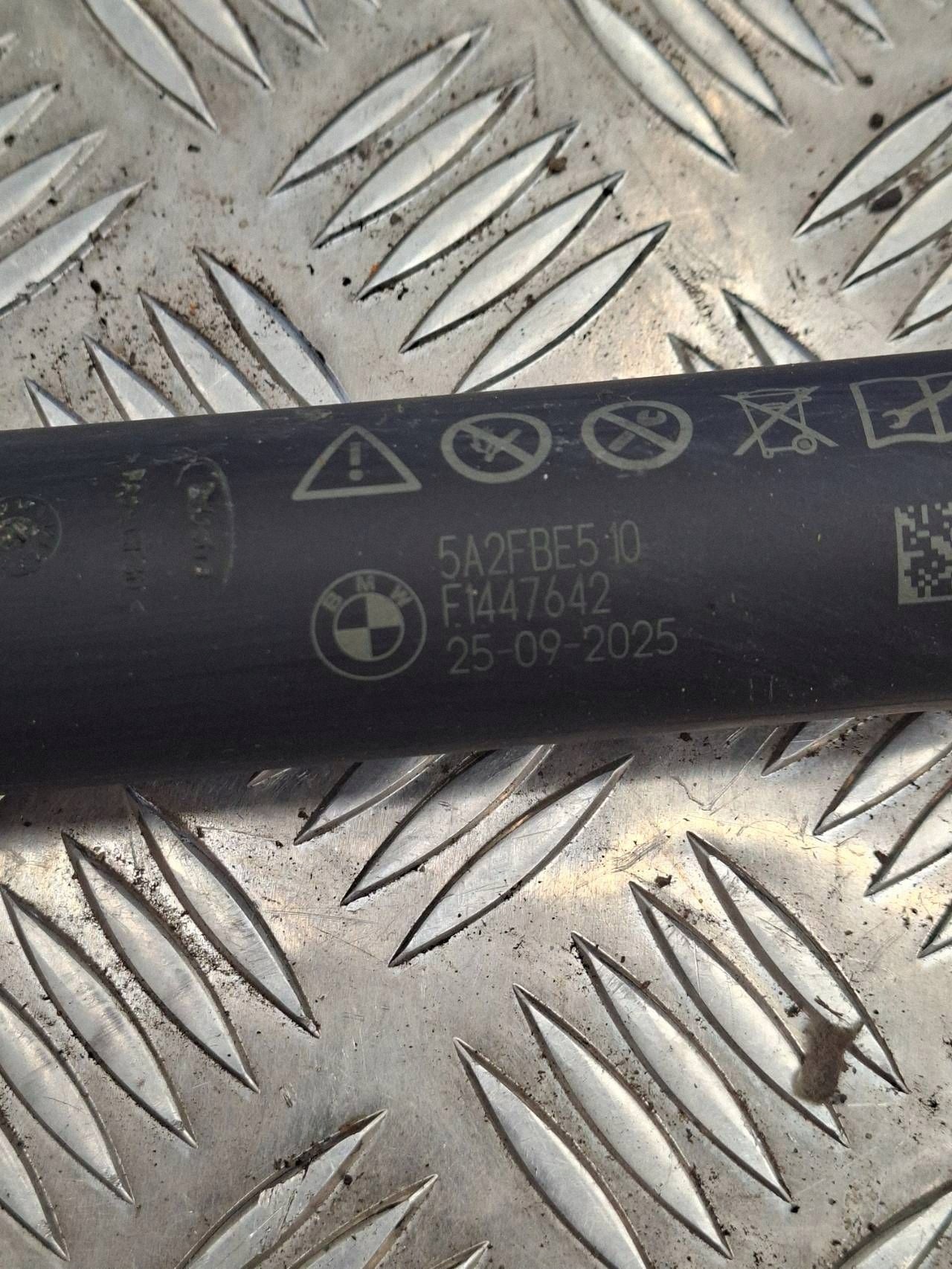 BMW X2 U10 2024 Left Tailgate Damper OEM 5A2FBE5 image 4
