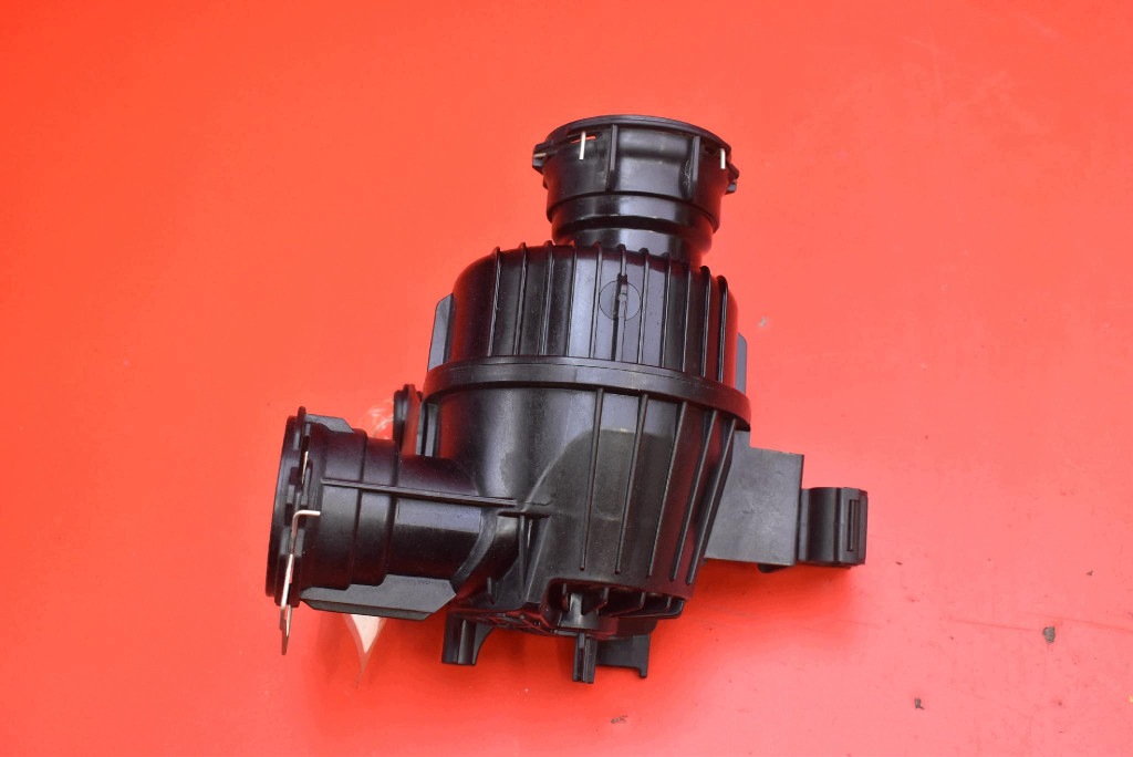 Ilmanresonaattori Volvo V60 II 2.0 T5 250hv 32324079