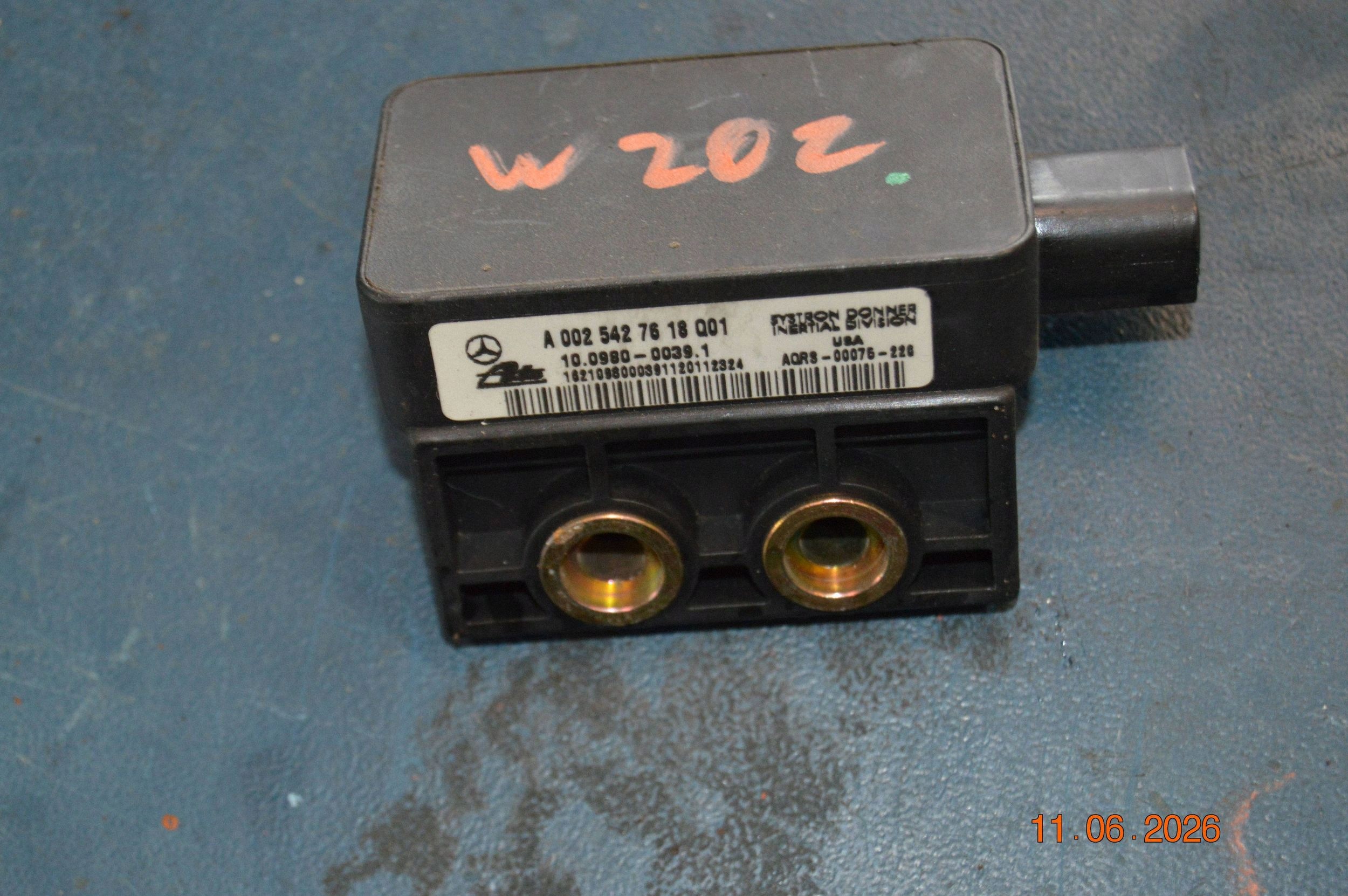 Relais Mercedes ML W163 A0025427618 image 3