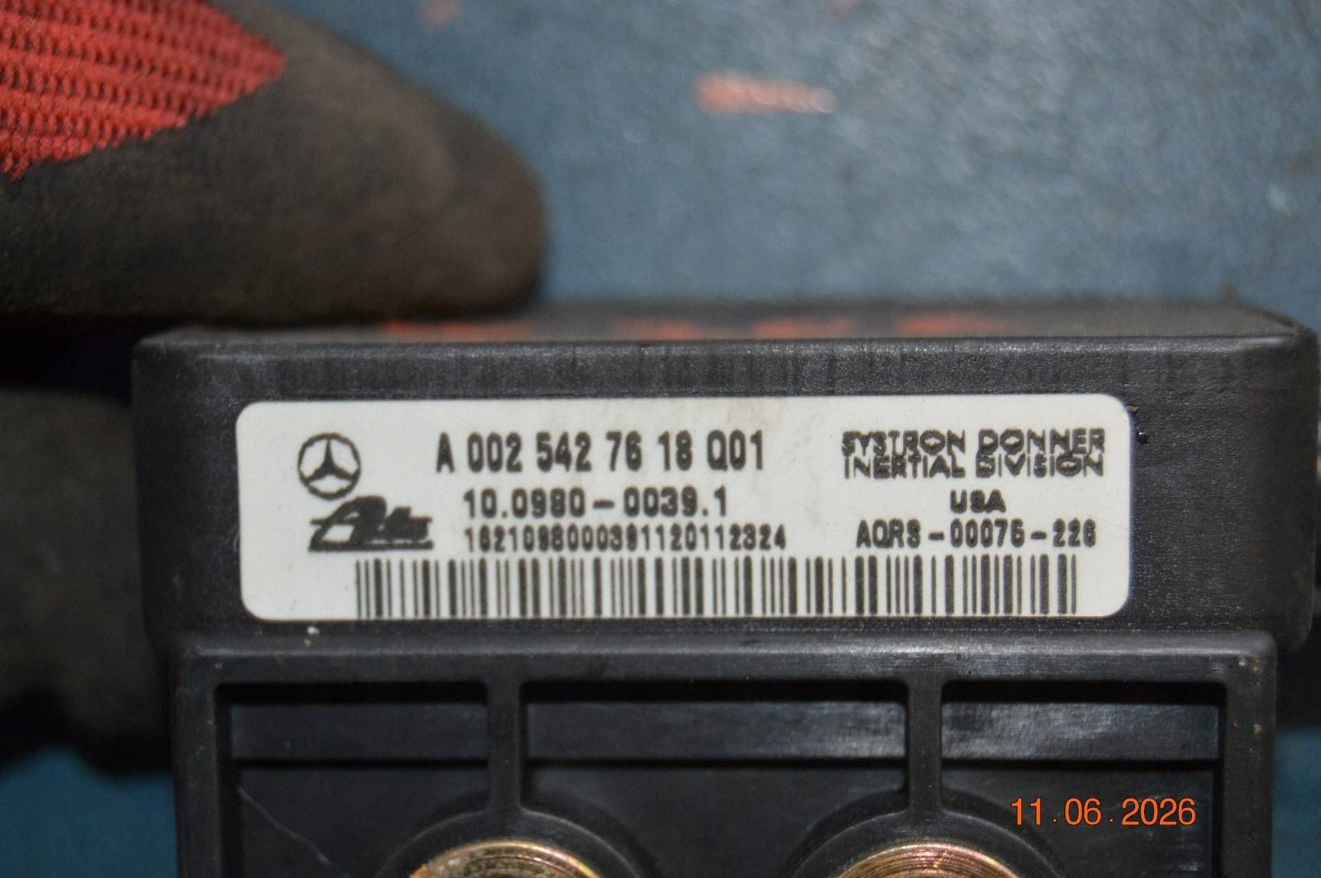 Relais Mercedes ML W163 A0025427618 image 4