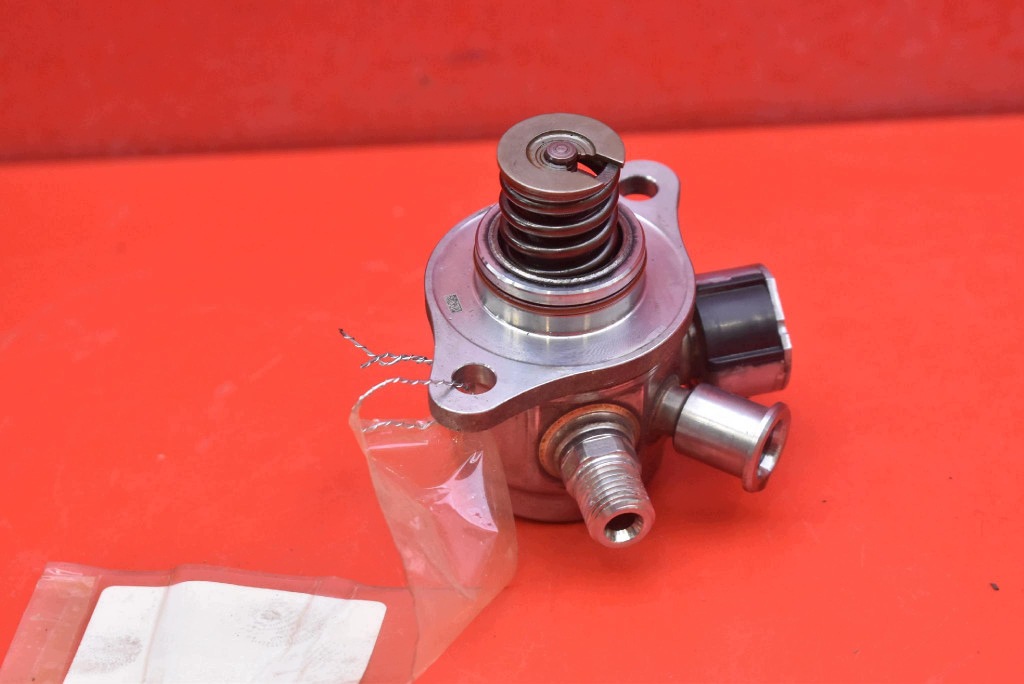 Hochdruckpumpe 32363034 Volvo V60 II 2.0 T5 250 PS image 6