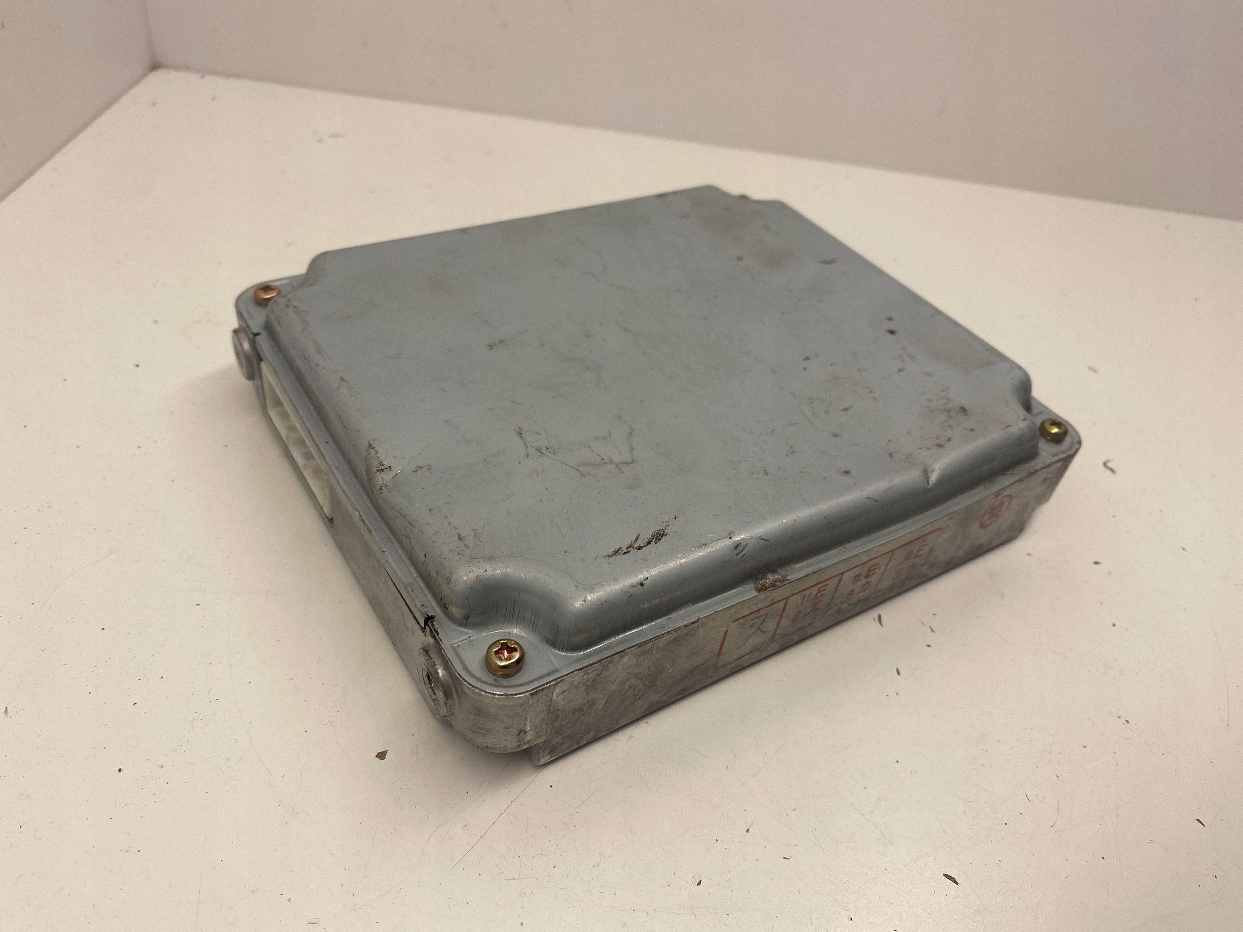 Toyota Prius XW20 2005 computer/module/controller gebruikt image 9