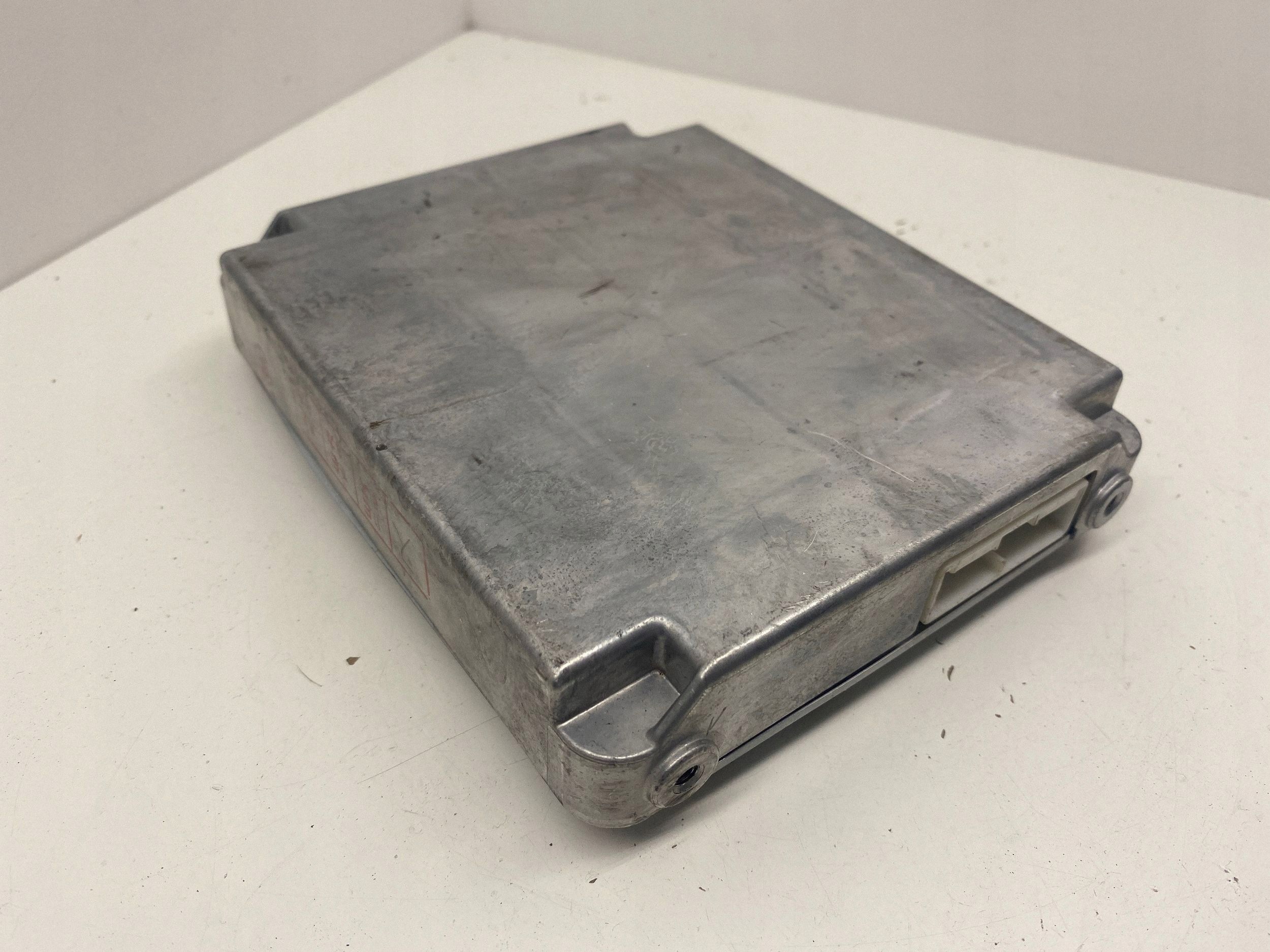 Toyota Prius XW20 2005 computer/module/controller gebruikt image 10