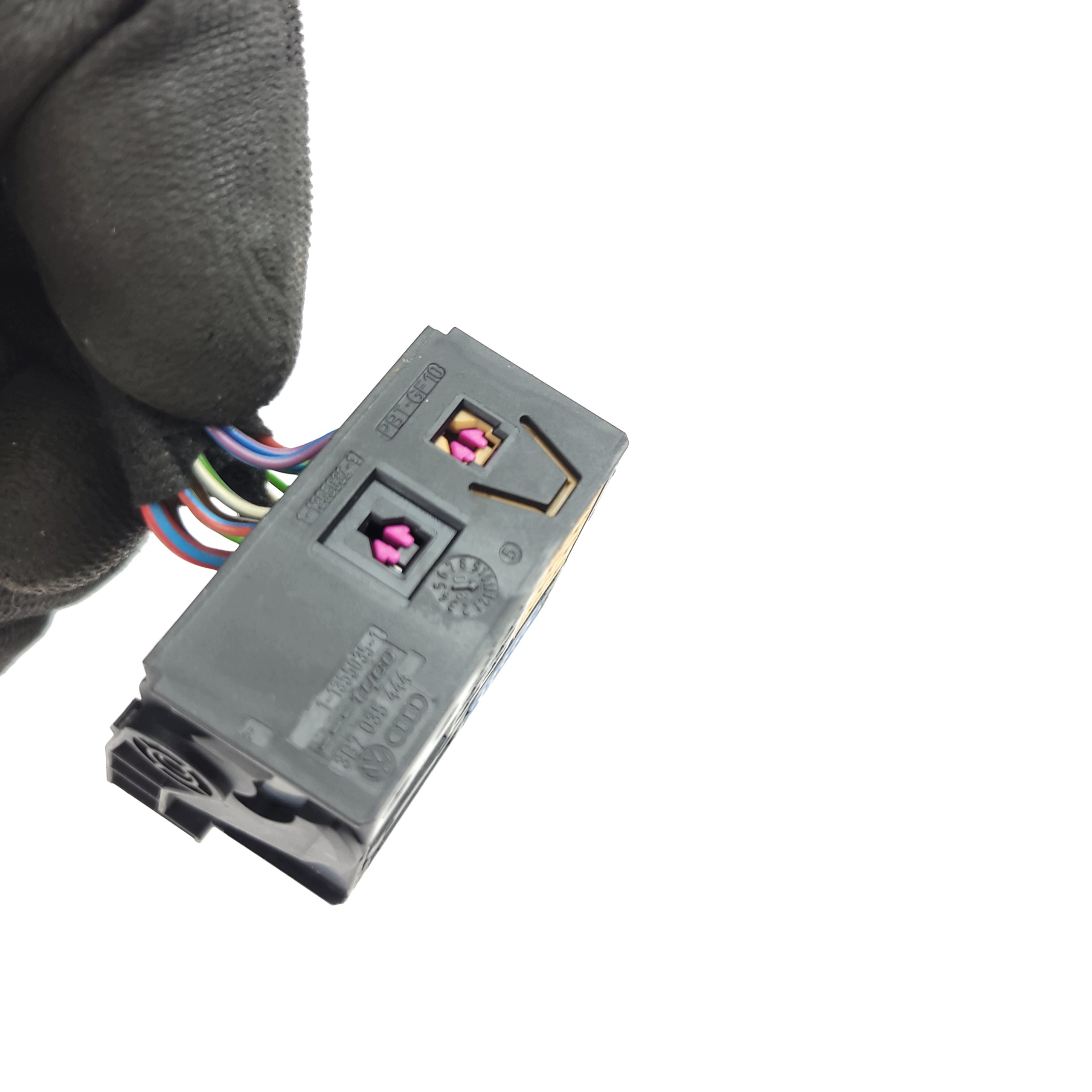 Conector Arnés Radio Tuner Audi A6 C6 Lift 3G High image 6