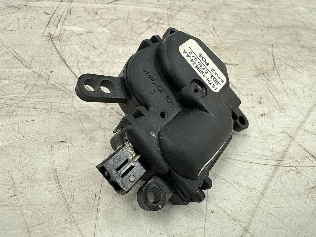 Luftflödesventilmotor Jaguar X-Type 1S7H19B634AA image 2