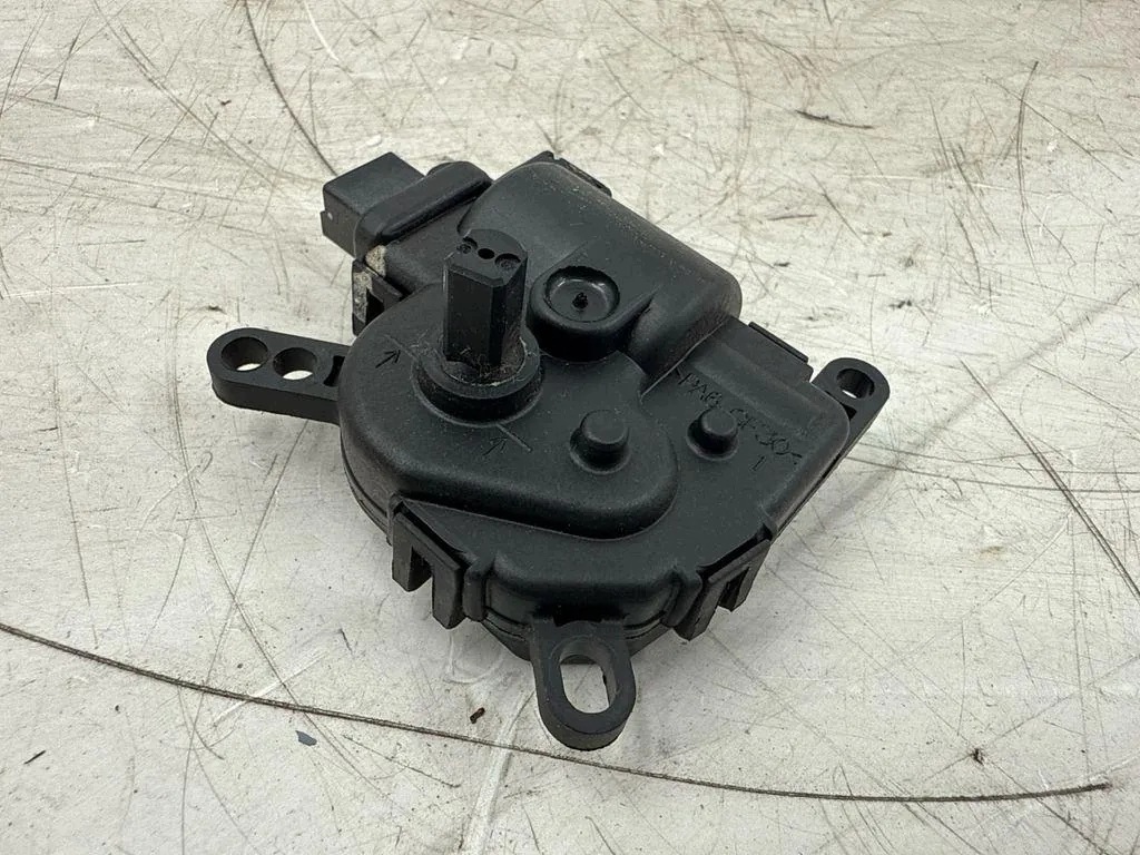 Luftflödesventilmotor Jaguar X-Type 1S7H19B634AA image 3