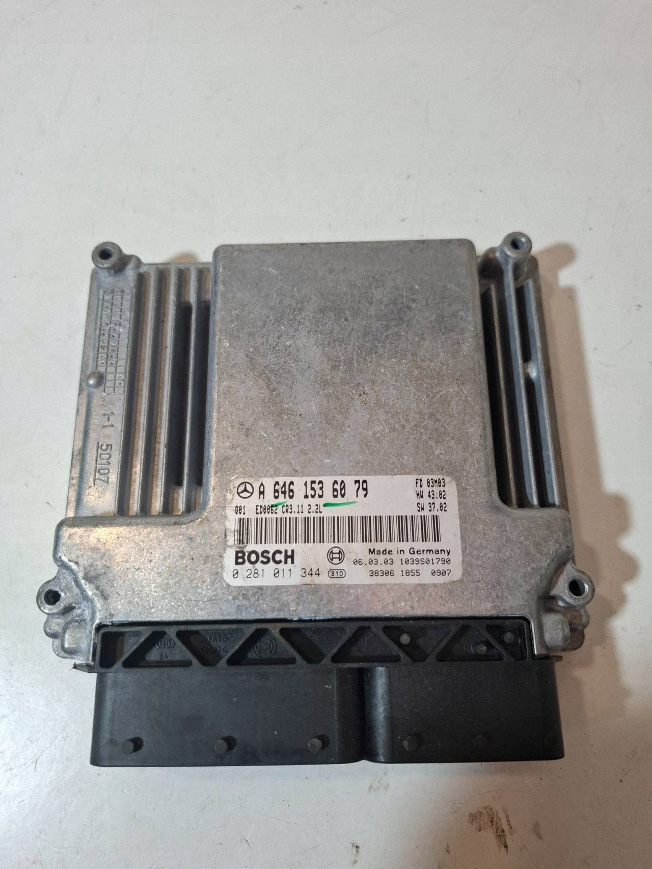 Computadora módulo motor Mercedes W211 2.2 CDI 0281011344 A6461536079 image 7