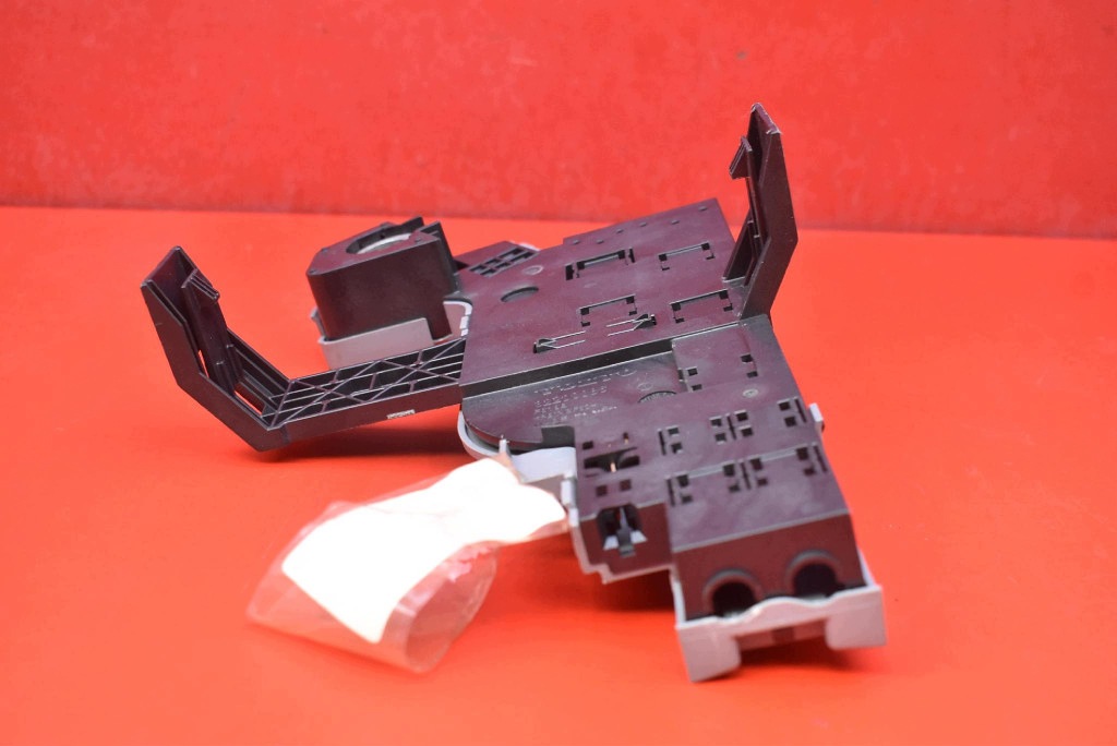 Pluspol för Volvo V60 II 2.0 T5 250hk image 4