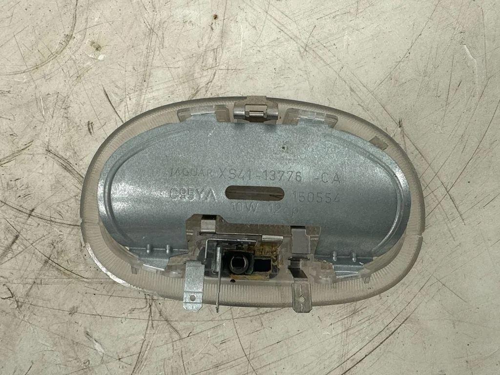 Interior Light Jaguar X-Type 150554 Used OEM image 4