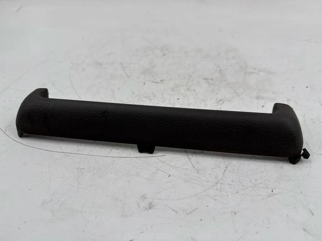 Audi A4 B6 8E0 863 321D Used OEM Part 2003