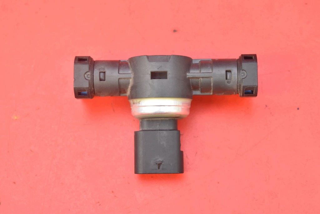 Fuel Pressure Sensor 32363465 Volvo V60 II 2.0 T5 250HP