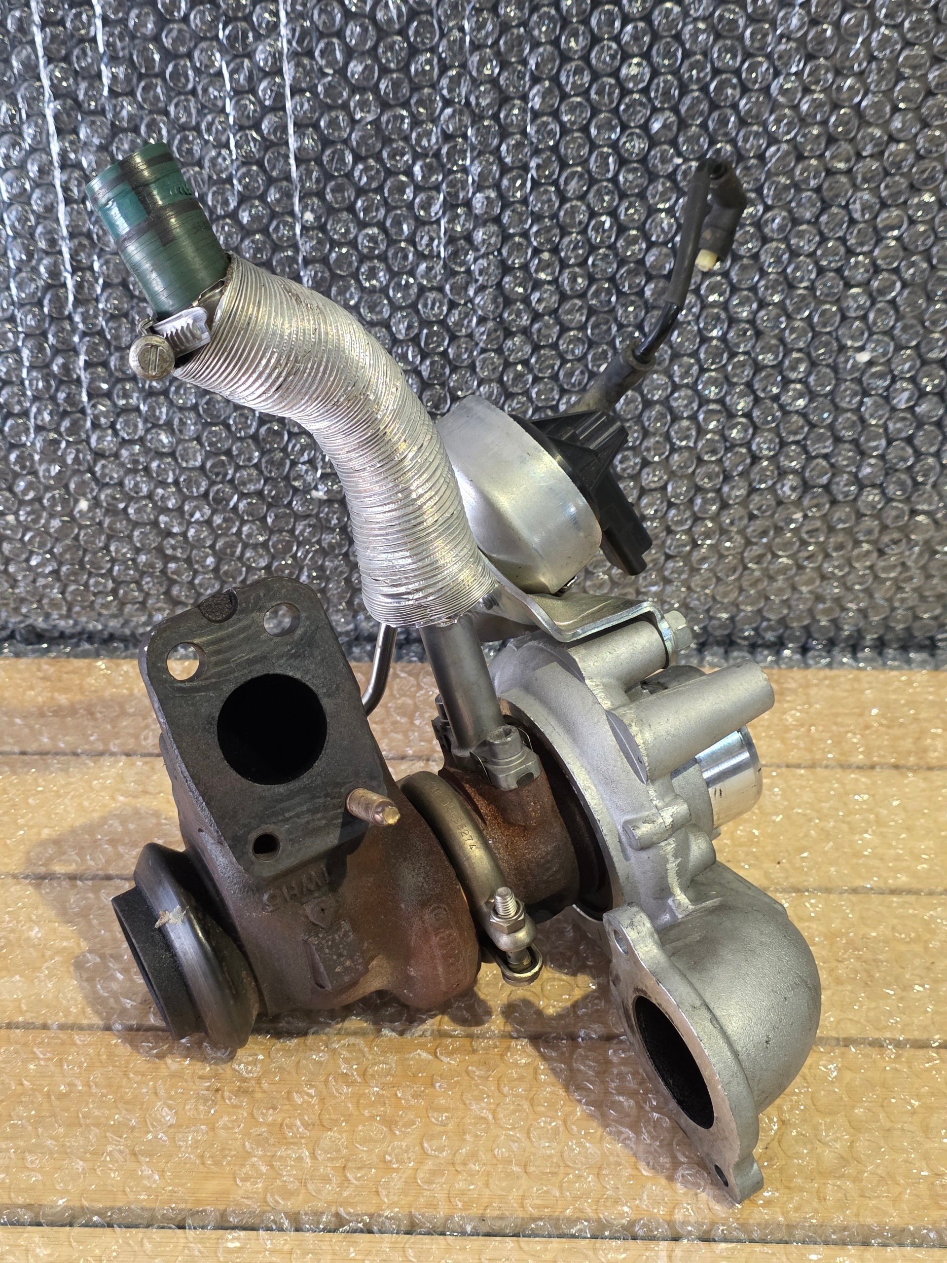 Turbocompressor 9804945280 1.6 HDI image 3