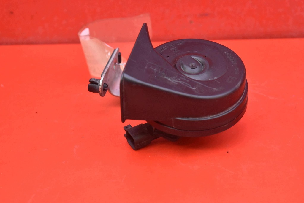 Claxon Izquierdo Volvo V60 II 32328569 image 3