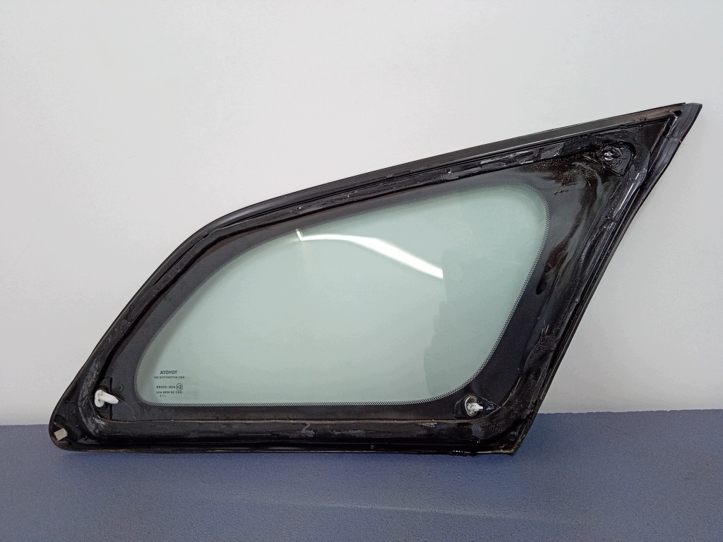 Toyota Avensis T27 T29 Kombi Heckscheibe links OEM A-818714-01