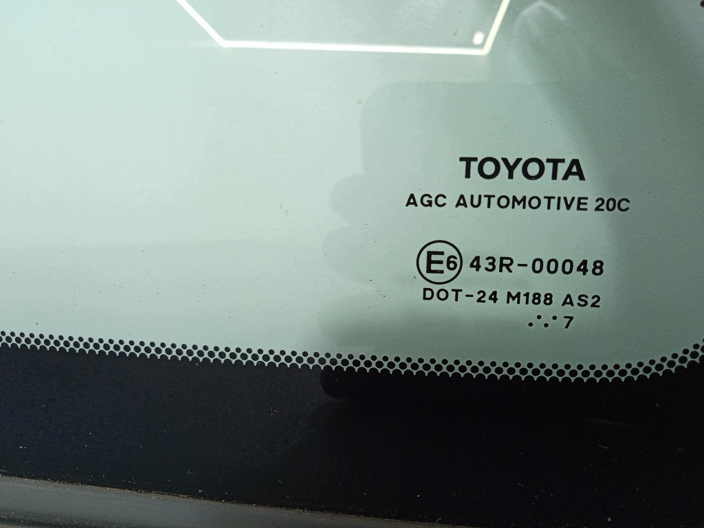 Toyota Avensis T27 T29 Kombi Heckscheibe links OEM A-818714-01 image 3