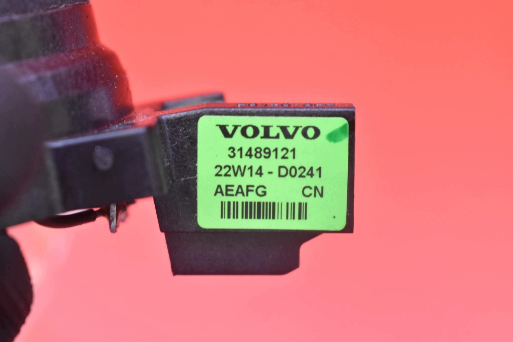 Hochtöner rechts hinten Volvo V60 II Lift 23- OEM 31489121 image 4