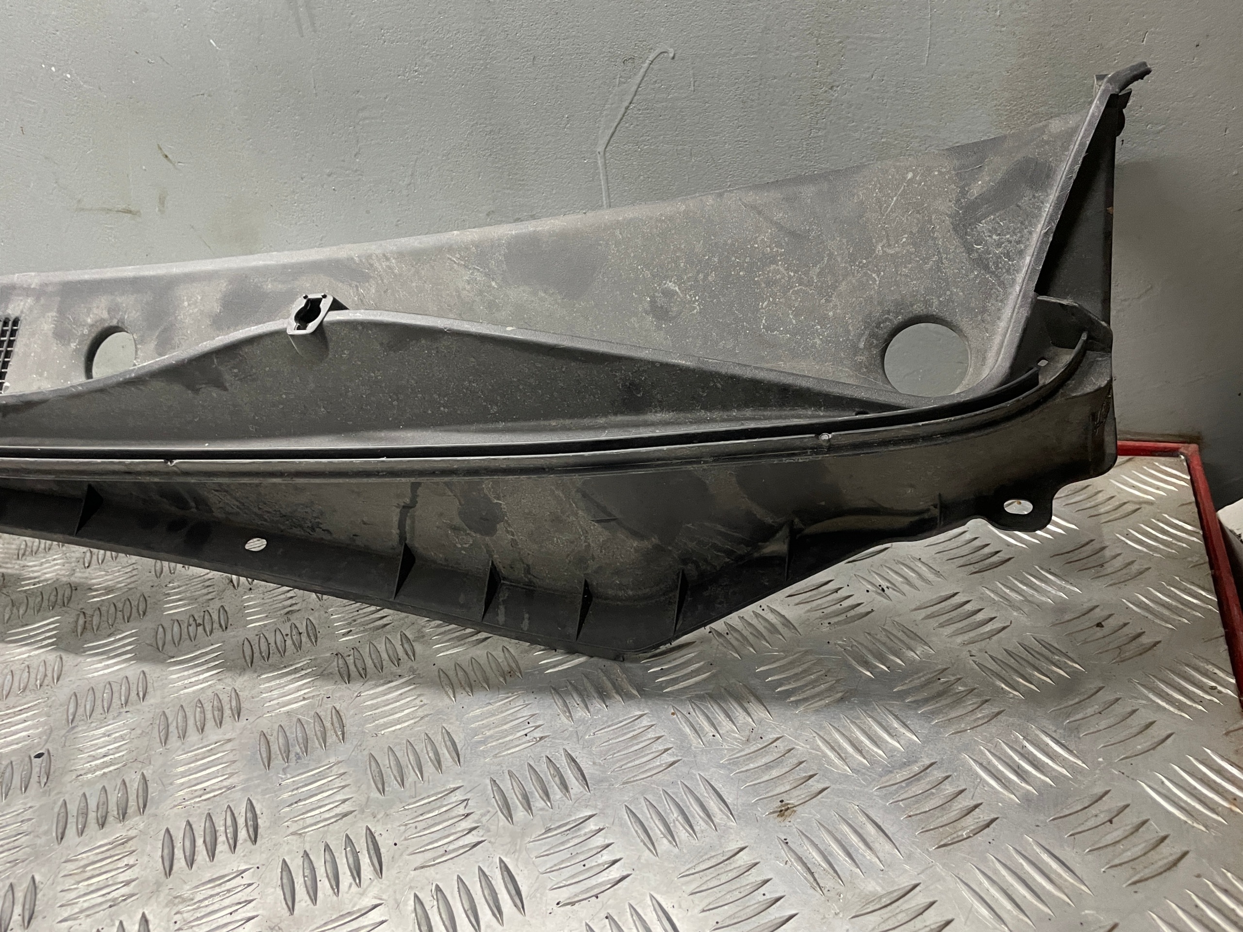 PODSZYBIE 3456346456 Hyundai Tucson IV käytetty