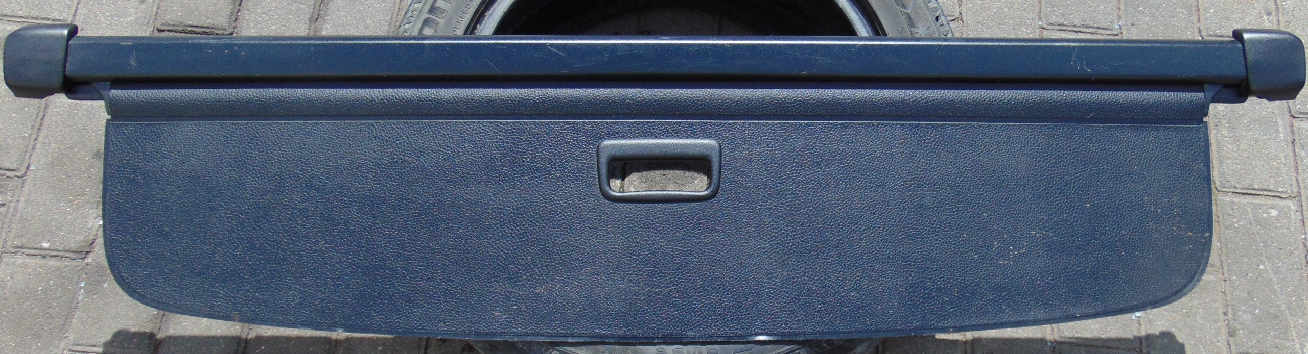 VW Golf 5 Variant Trunk Roller Blind OEM 1K9867871A