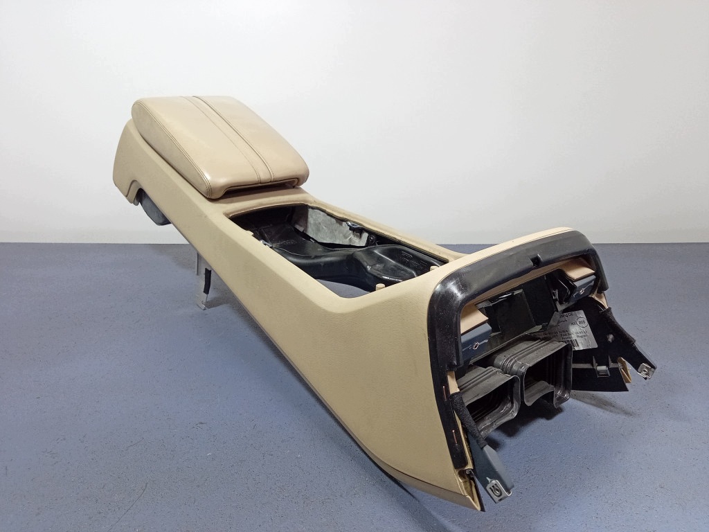 Audi A8 D3 LIFT Keskikonsoli Beige 4E0863241D