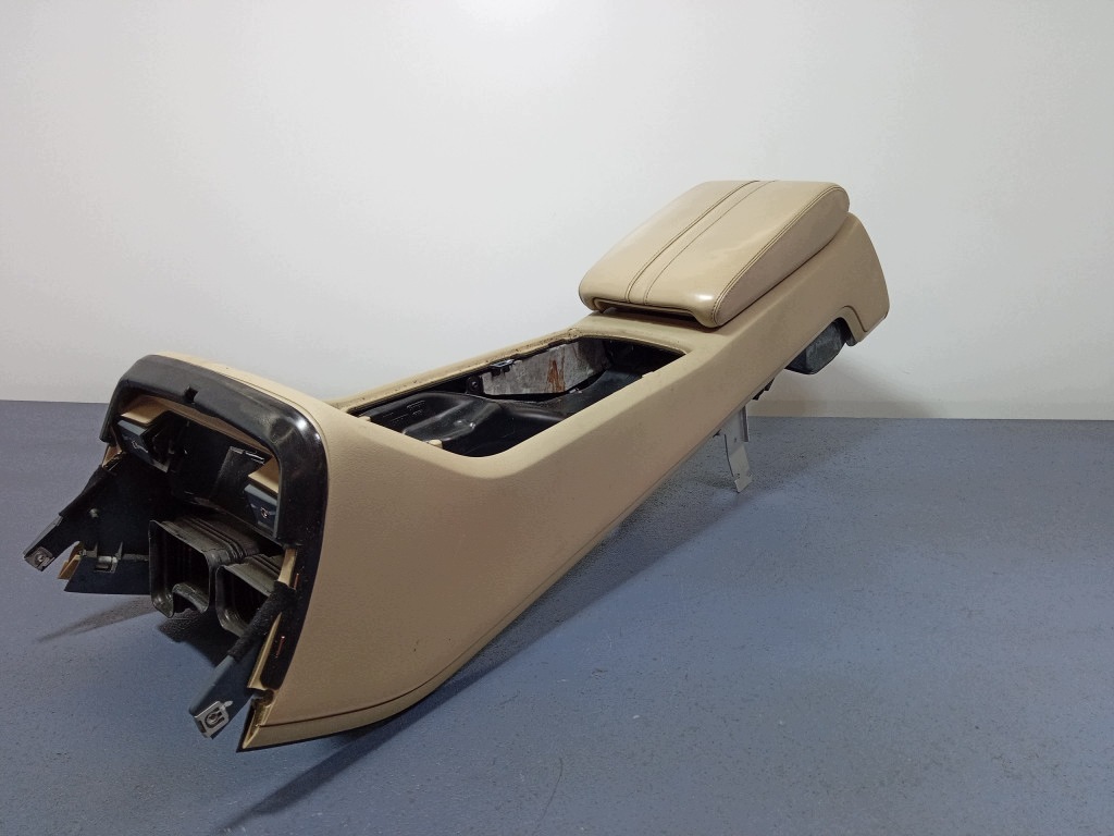 Audi A8 D3 Lift Tunnel Central Beige 4E0863241D image 3